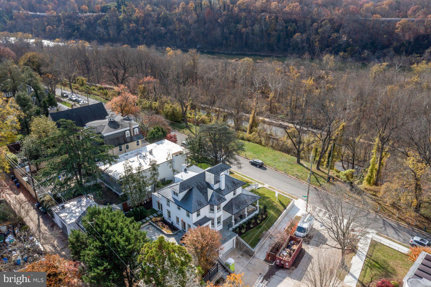 PALISADES - Residential