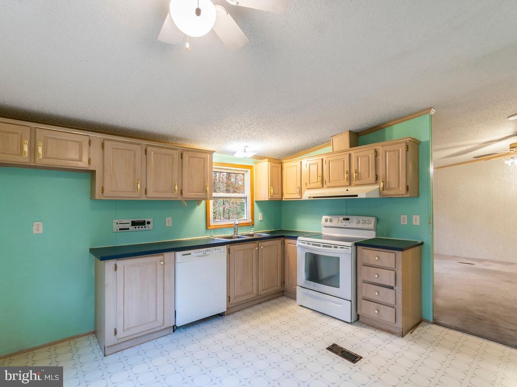 LOCKLEAR LANDING - Residential