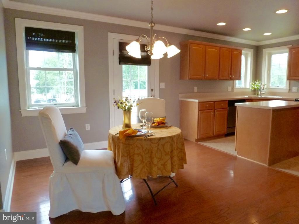 PARK RIDGE CROSSING - Residential