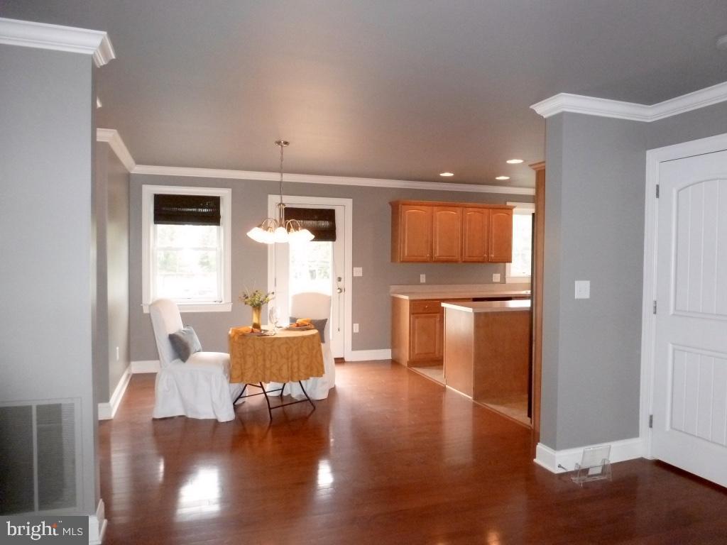 PARK RIDGE CROSSING - Residential