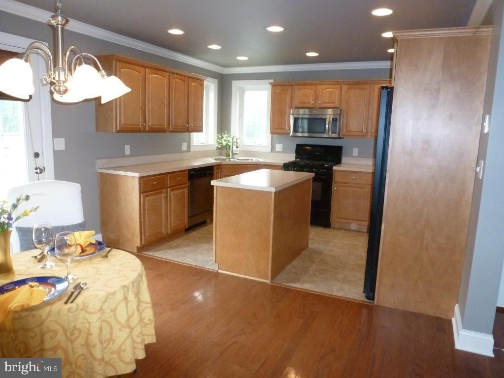 PARK RIDGE CROSSING - Residential