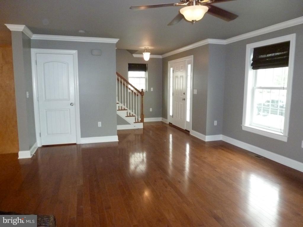 PARK RIDGE CROSSING - Residential