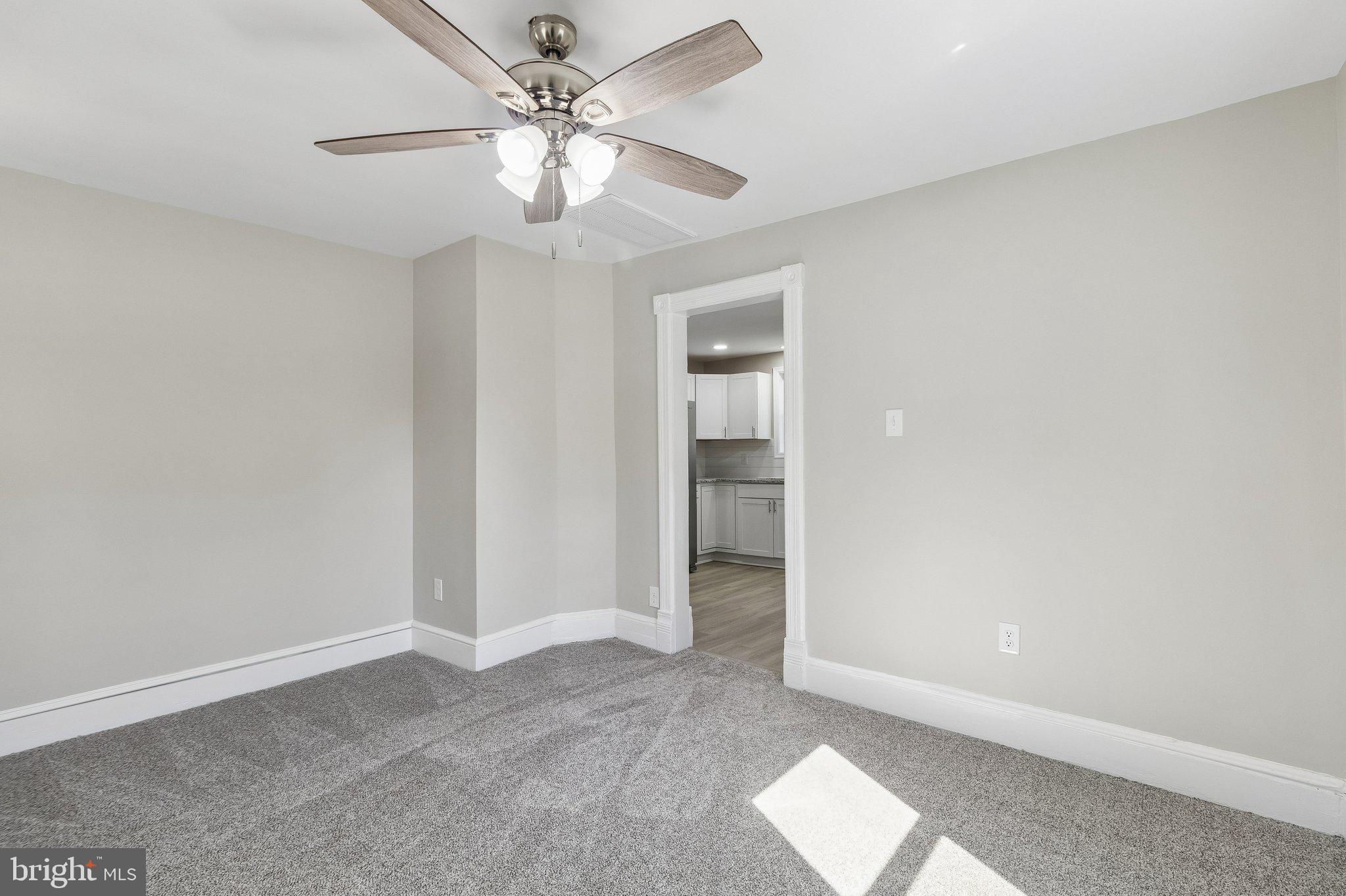 33 POPLAR LANE