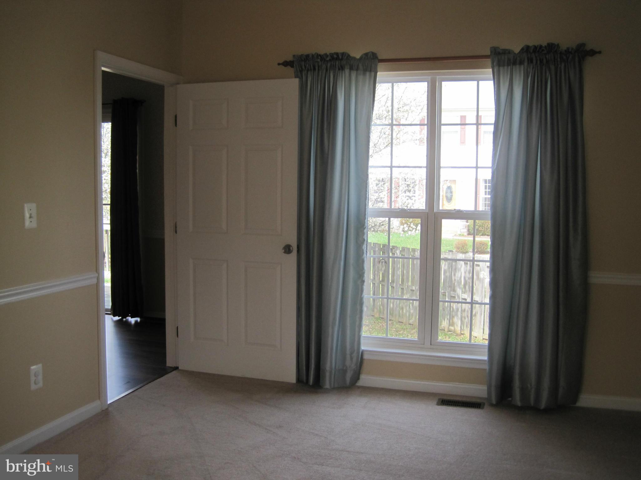 PERRY FARMS - Residential Lease