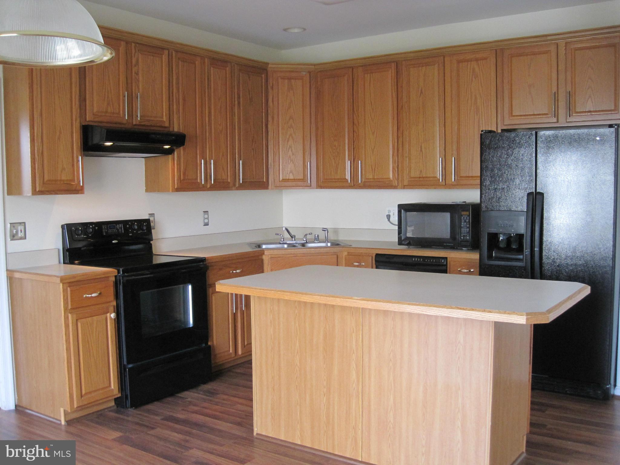 PERRY FARMS - Residential Lease