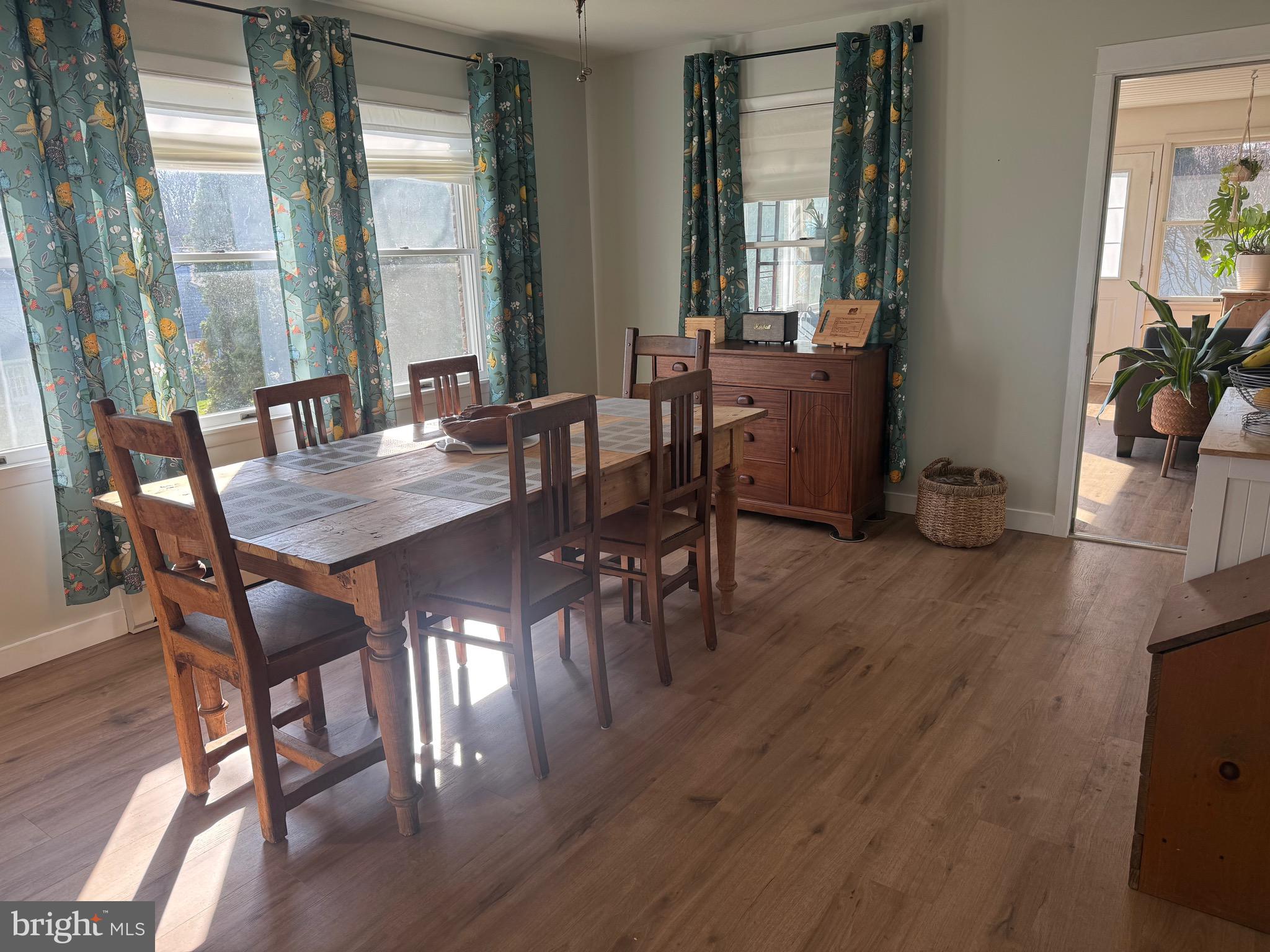 MEETING HOUSE HEIGHTS - Residential