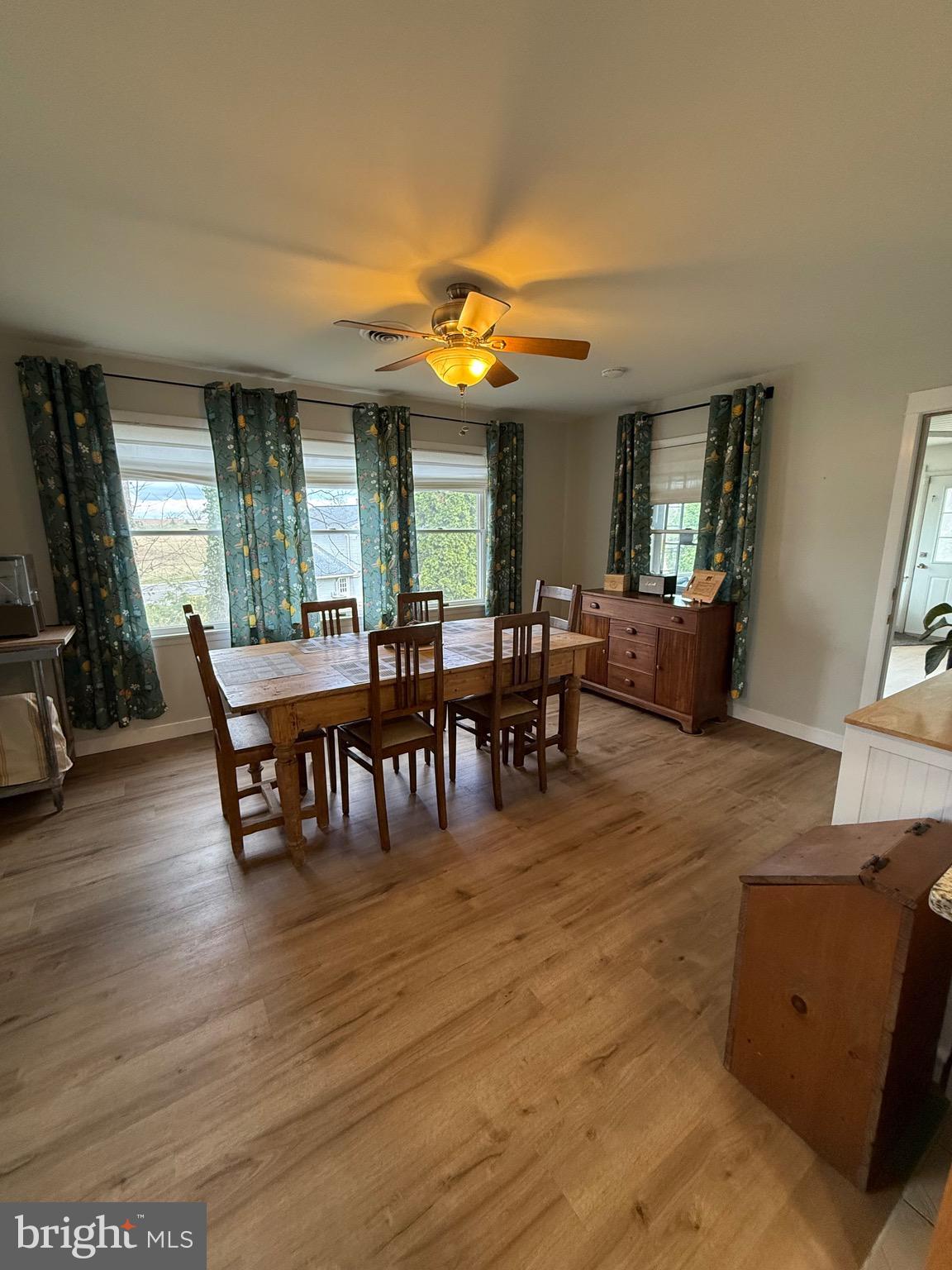 MEETING HOUSE HEIGHTS - Residential