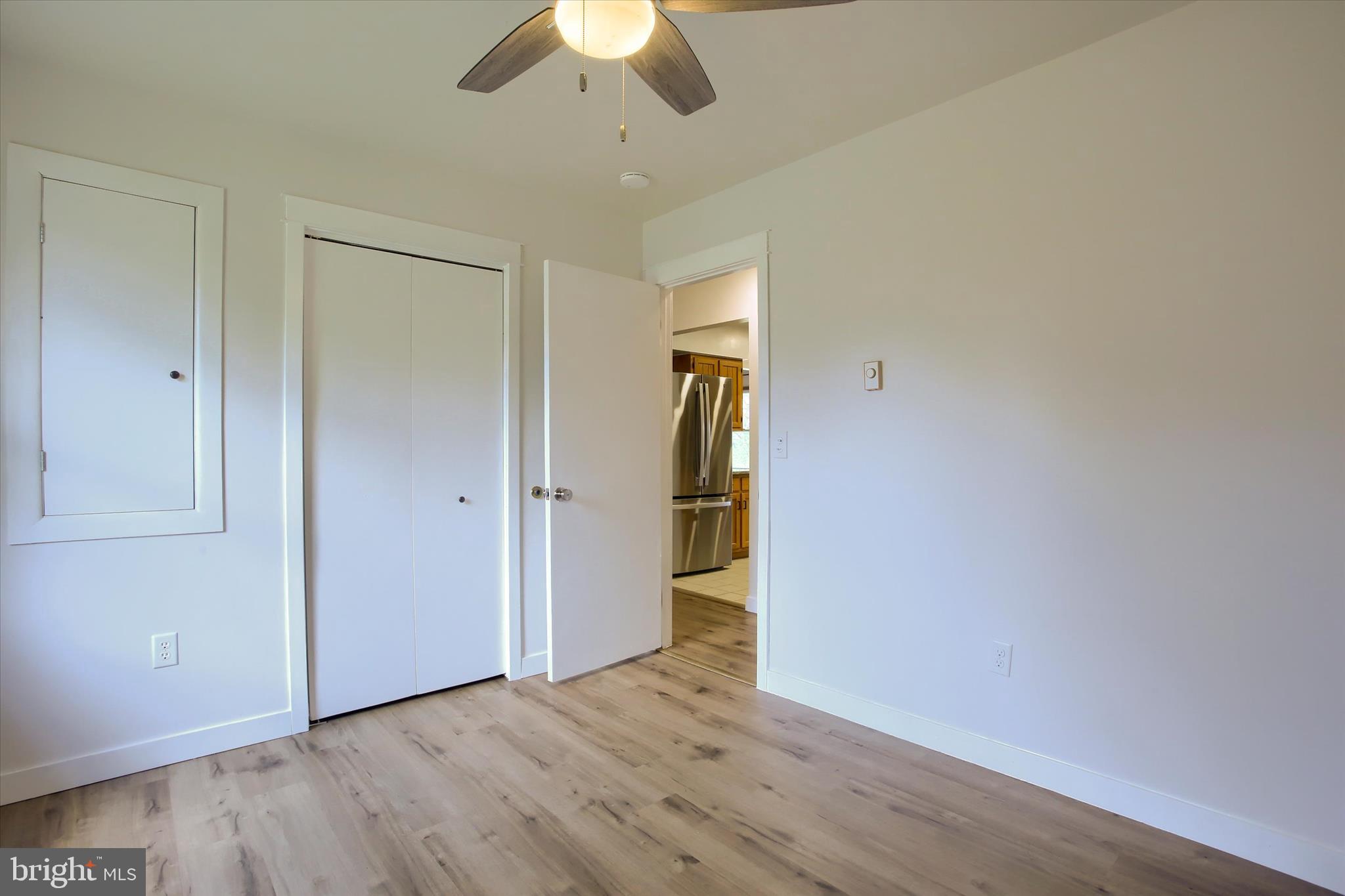 MEETING HOUSE HEIGHTS - Residential