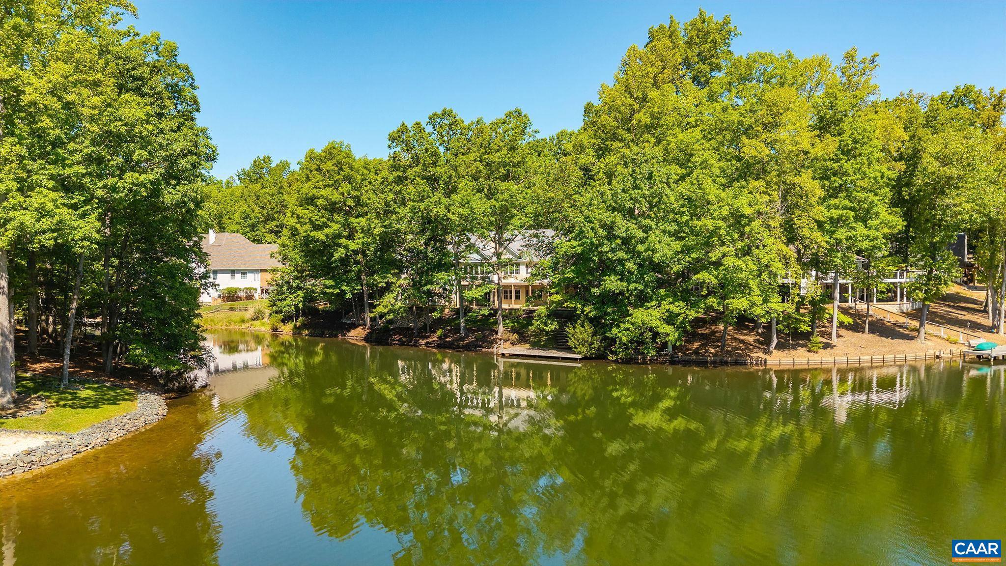LAKE MONTICELLO - Residential