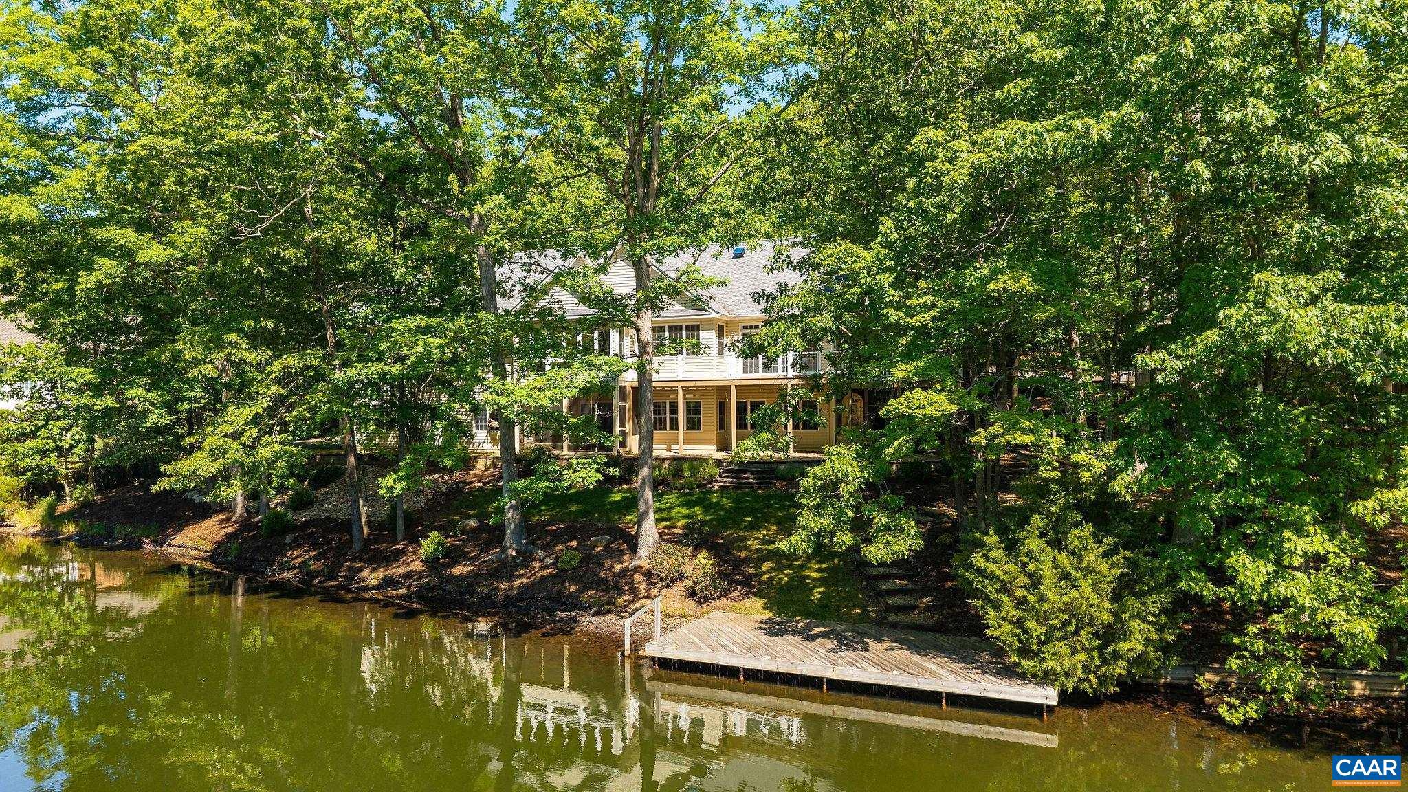 LAKE MONTICELLO - Residential