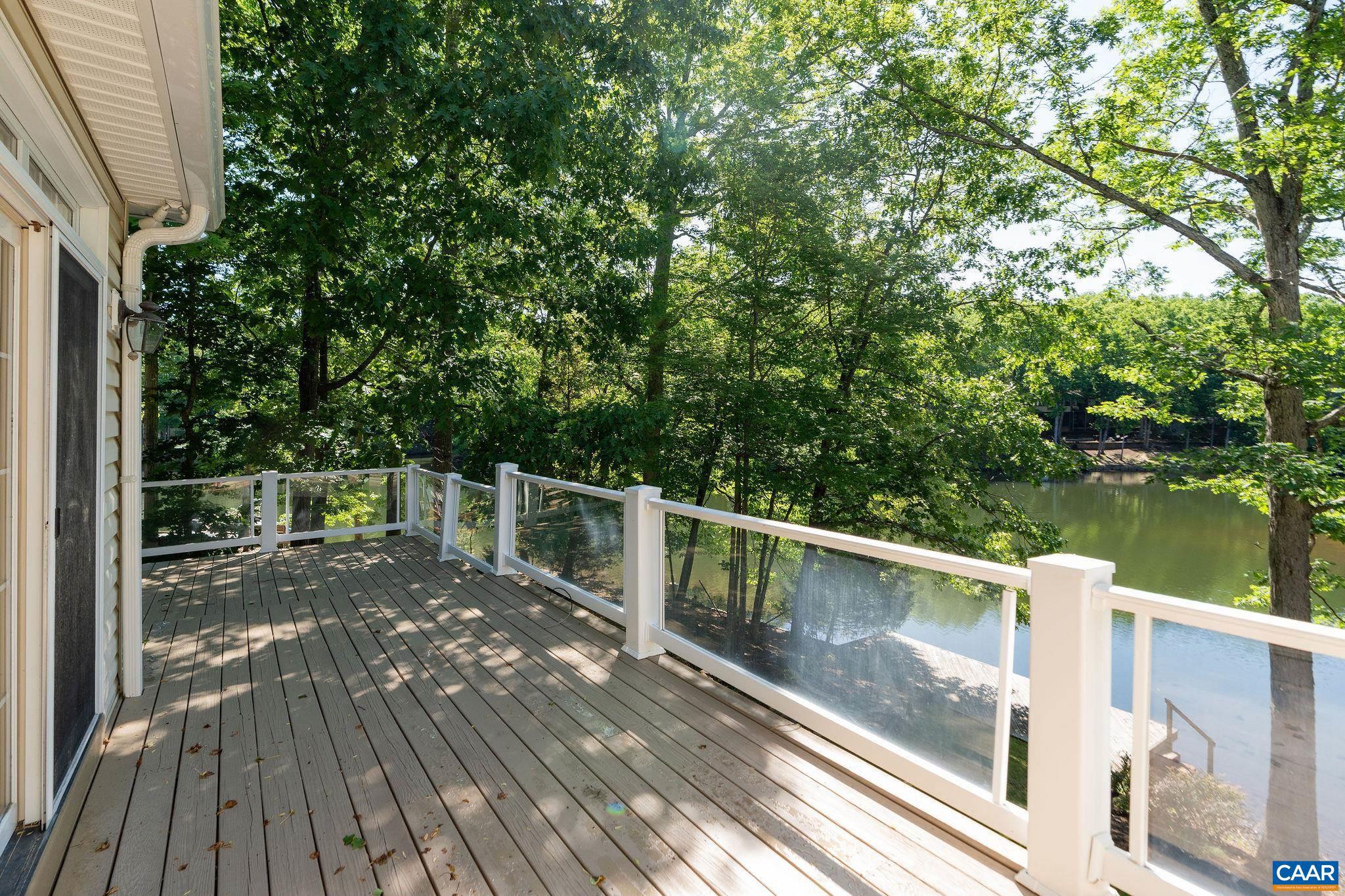 LAKE MONTICELLO - Residential