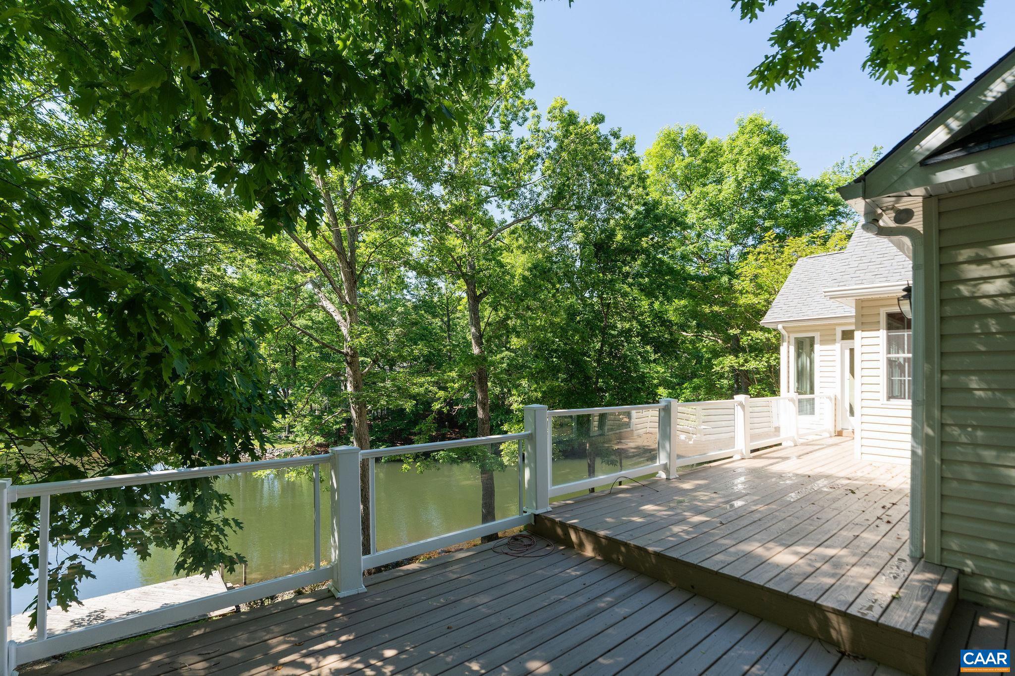 LAKE MONTICELLO - Residential