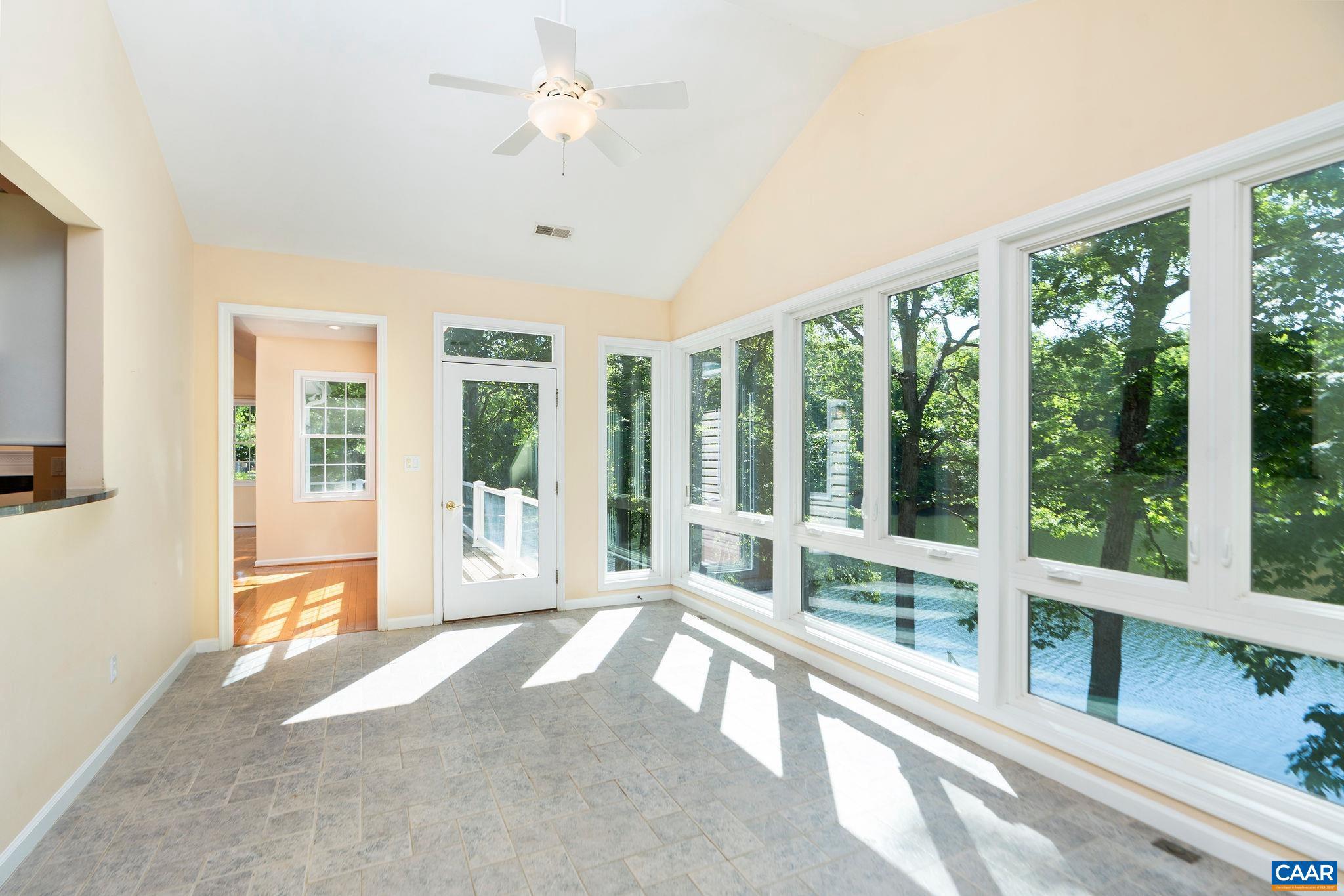 LAKE MONTICELLO - Residential