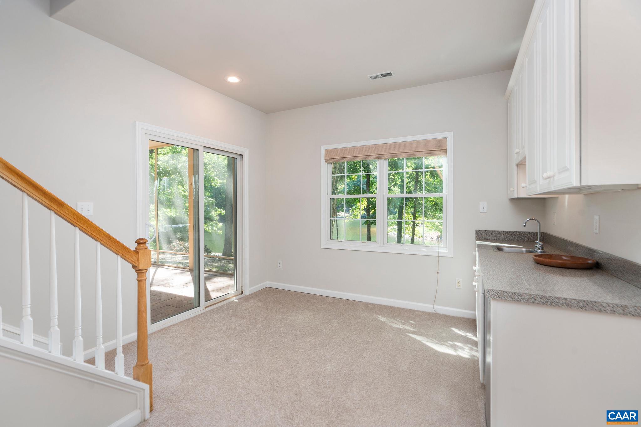 LAKE MONTICELLO - Residential