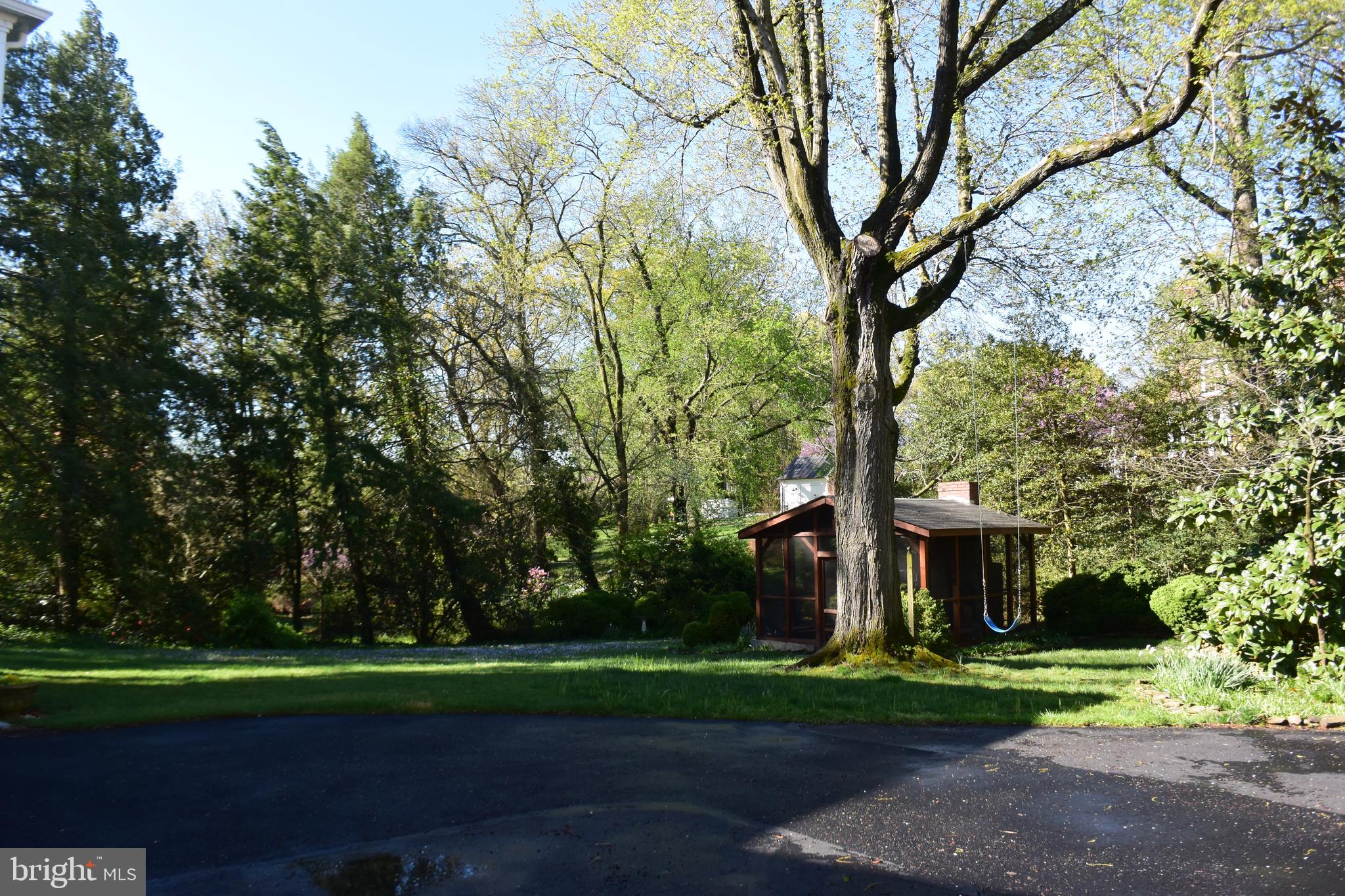 BRADDOCK HEIGHTS - Residential