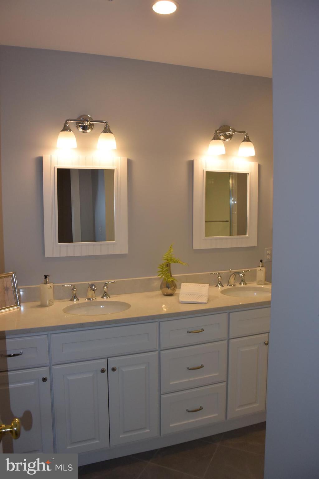 BRADDOCK HEIGHTS - Residential