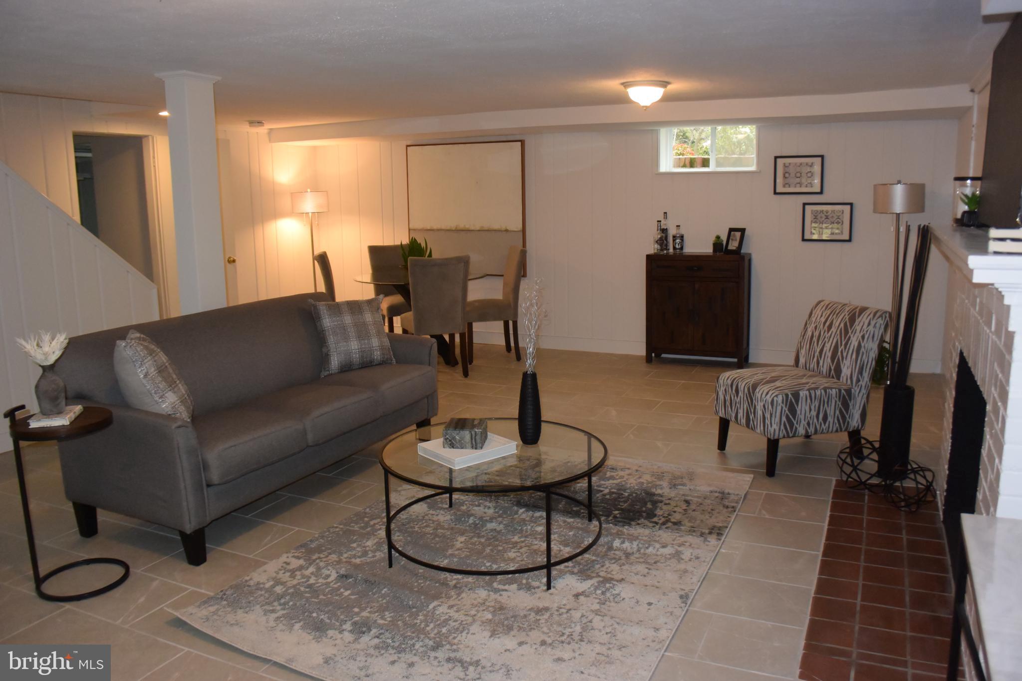 BRADDOCK HEIGHTS - Residential