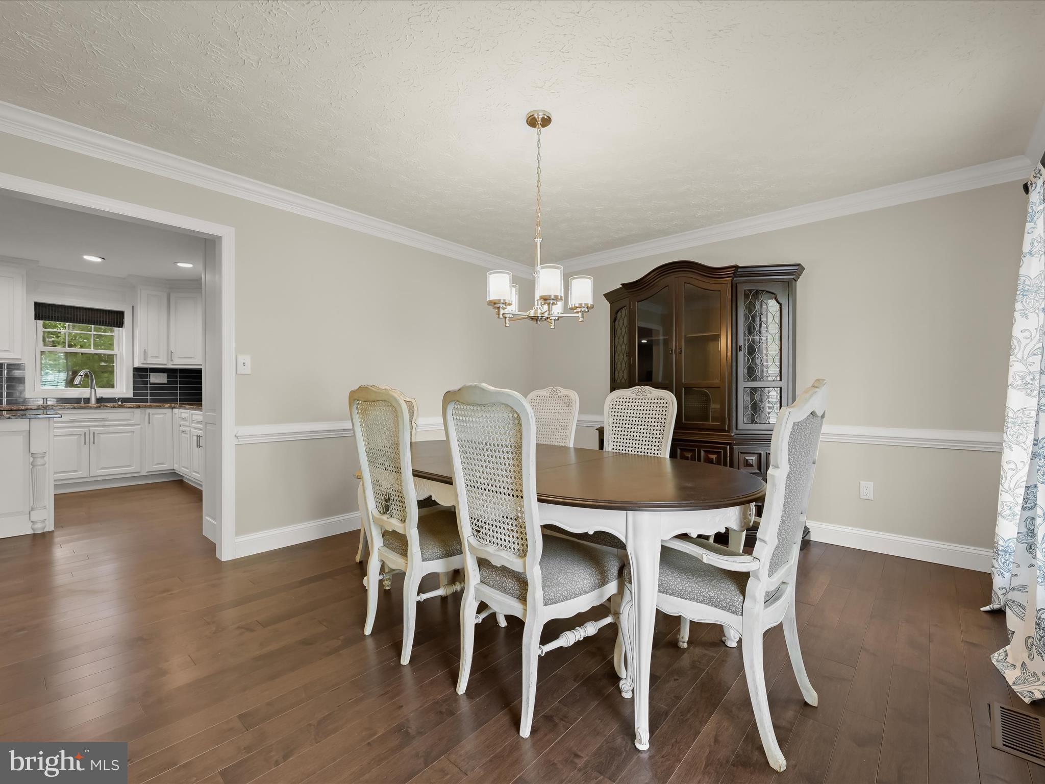 HICKORY RIDGE - Residential