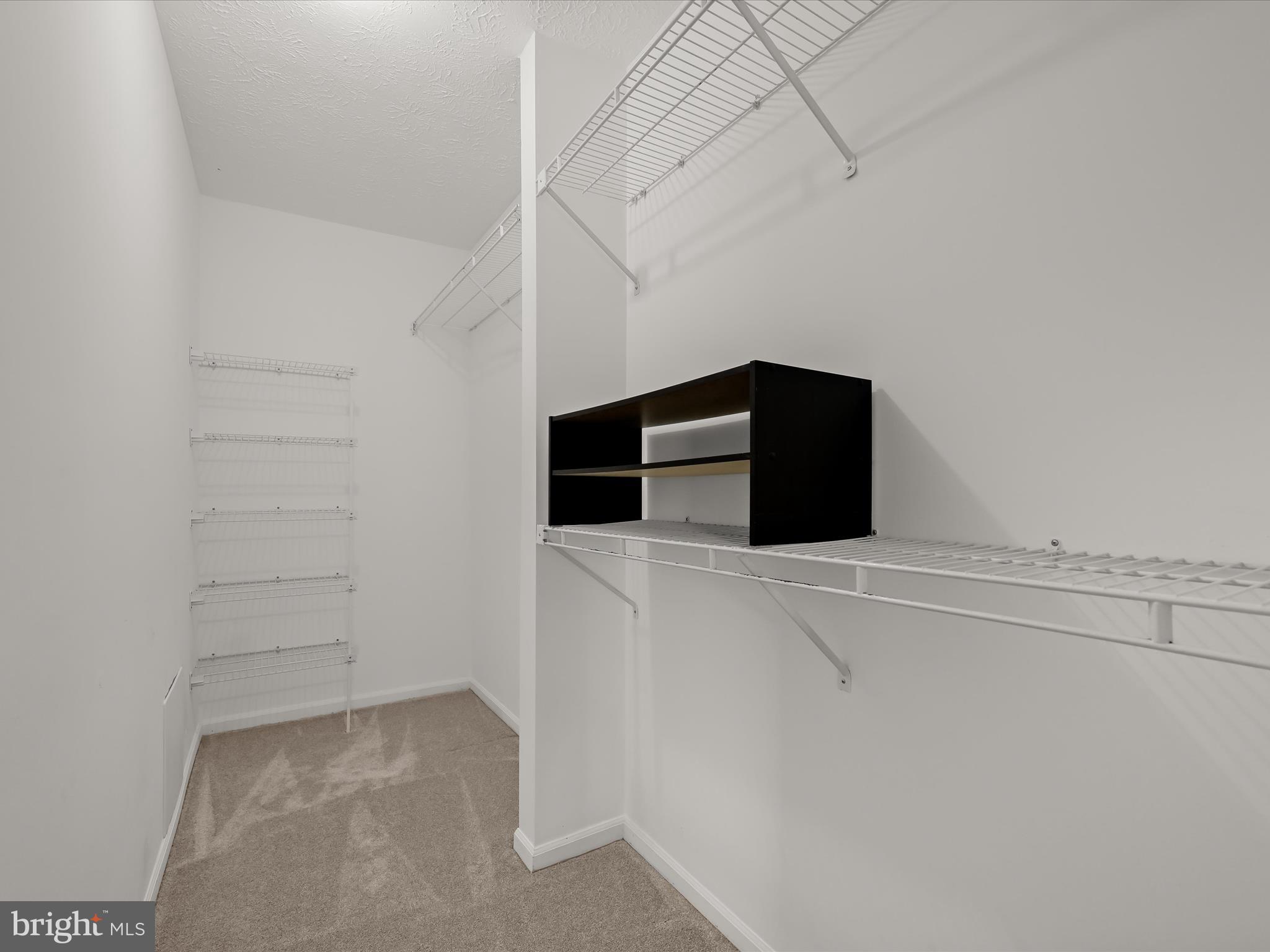 HICKORY RIDGE - Residential