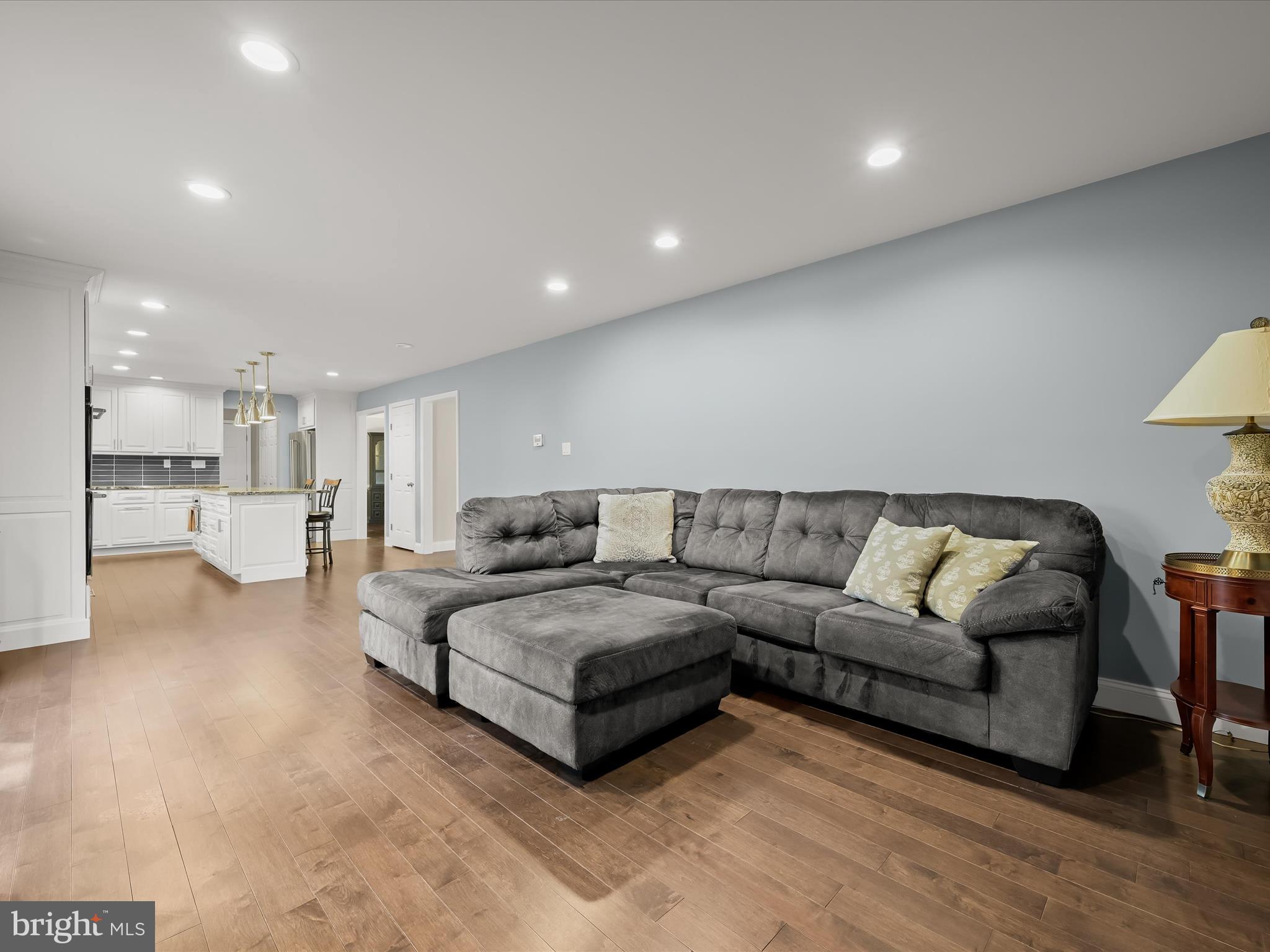 HICKORY RIDGE - Residential