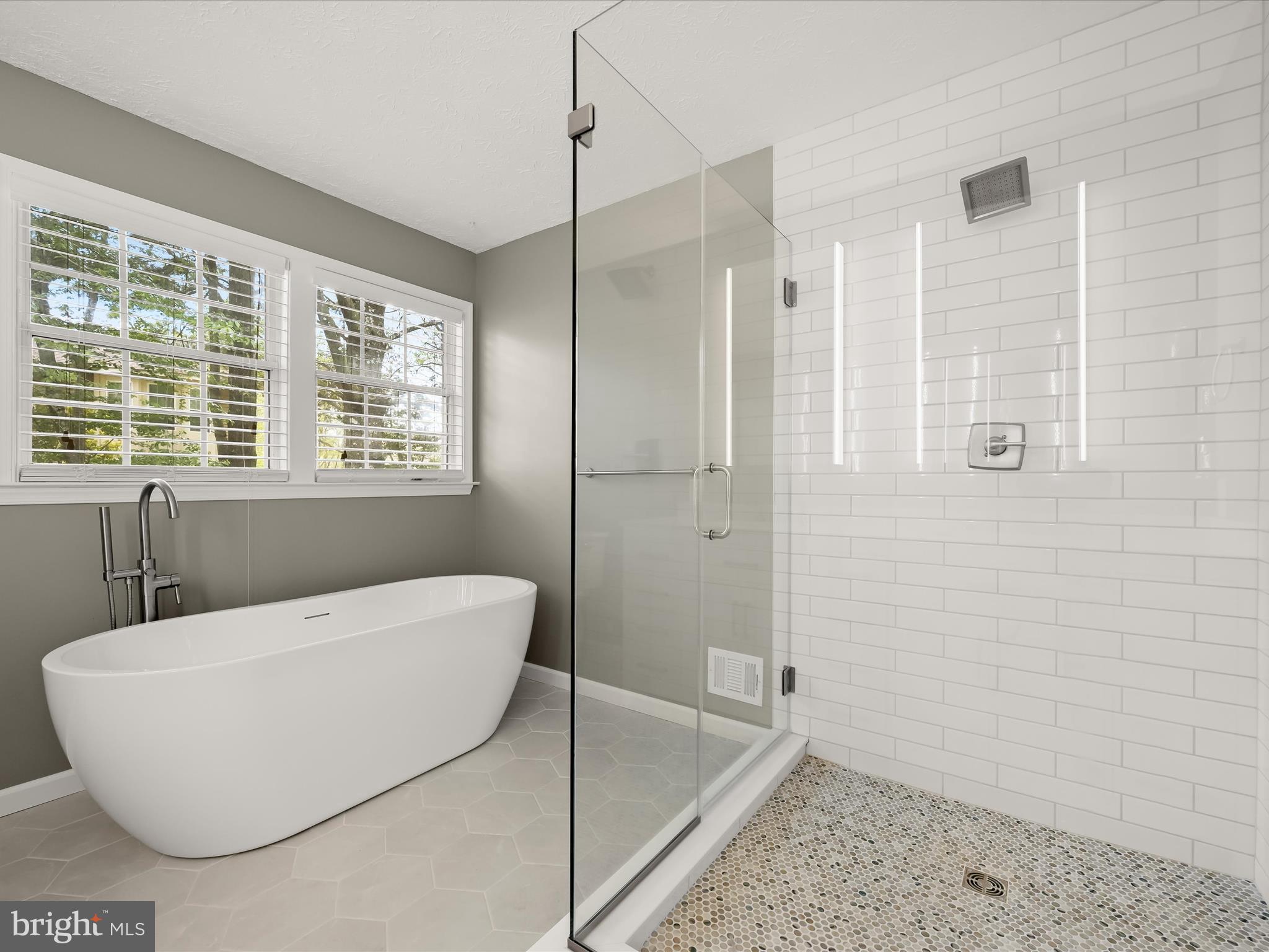 HICKORY RIDGE - Residential