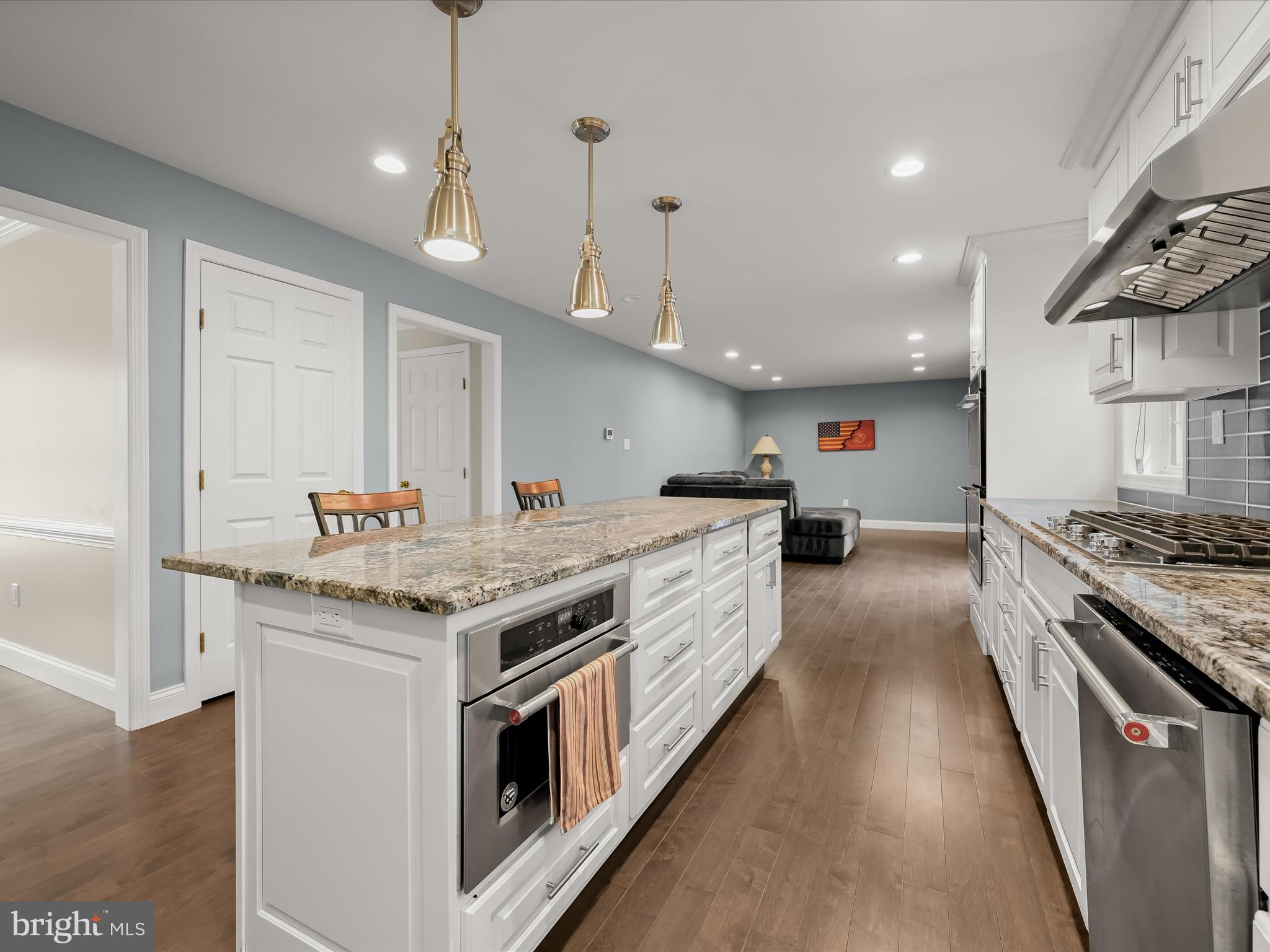 HICKORY RIDGE - Residential