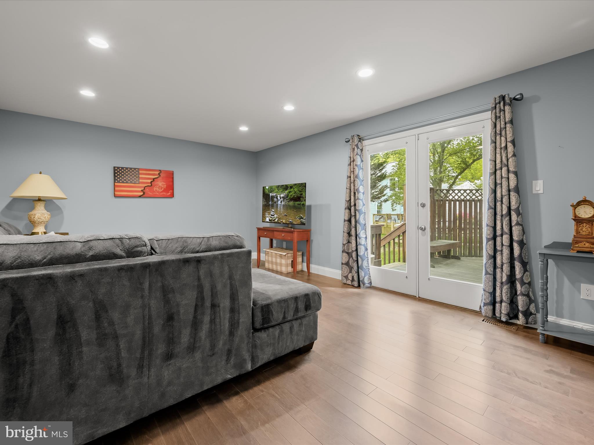 HICKORY RIDGE - Residential