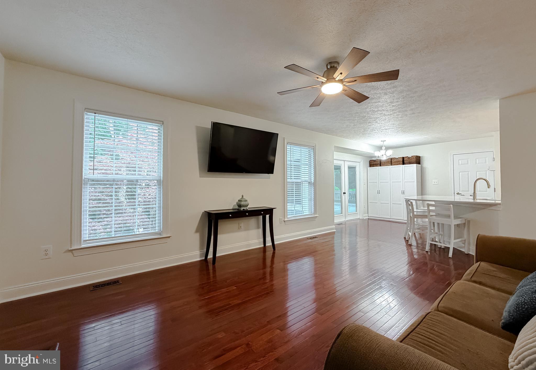 HILTON RIDGE ESTATES - Residential