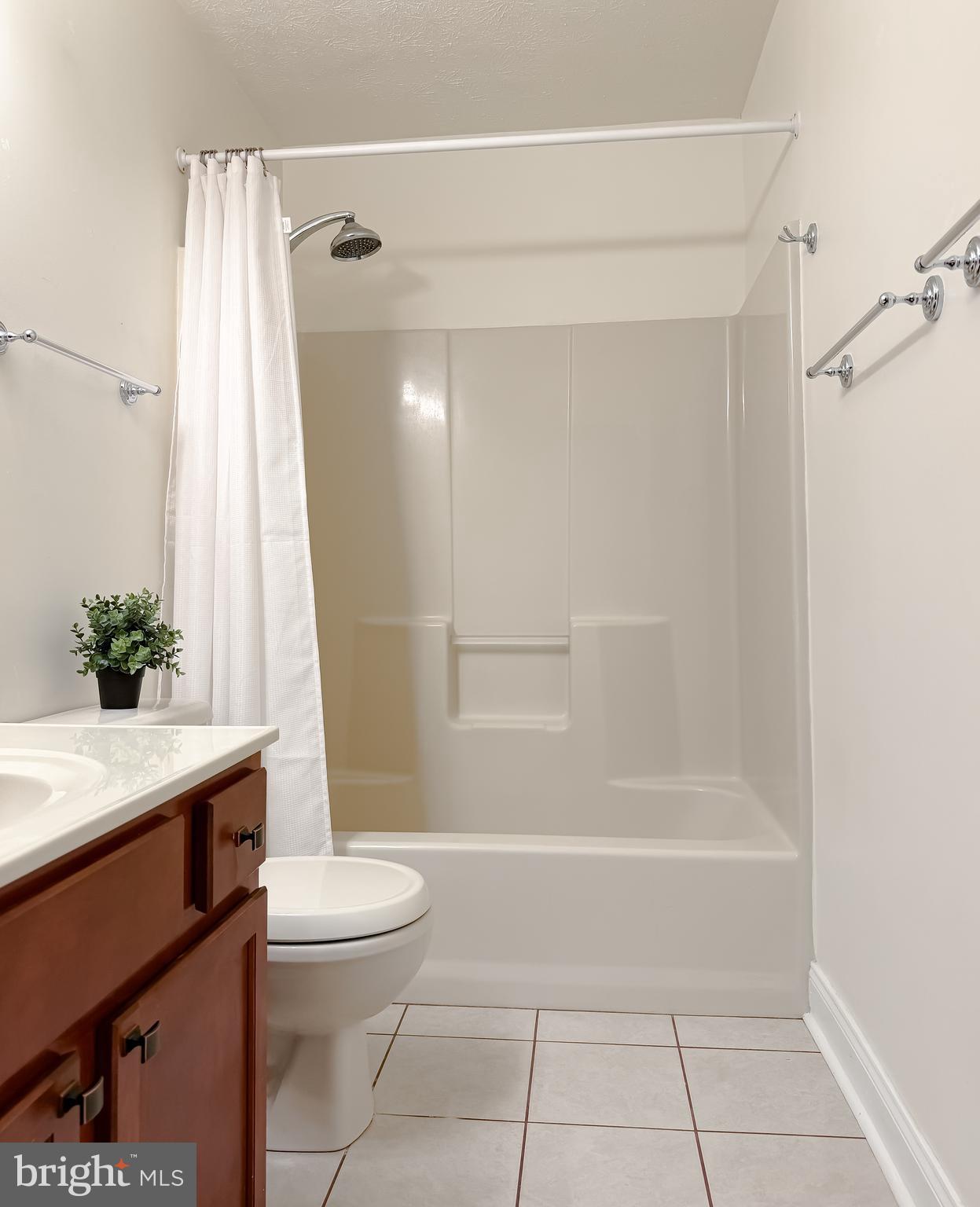 HILTON RIDGE ESTATES - Residential