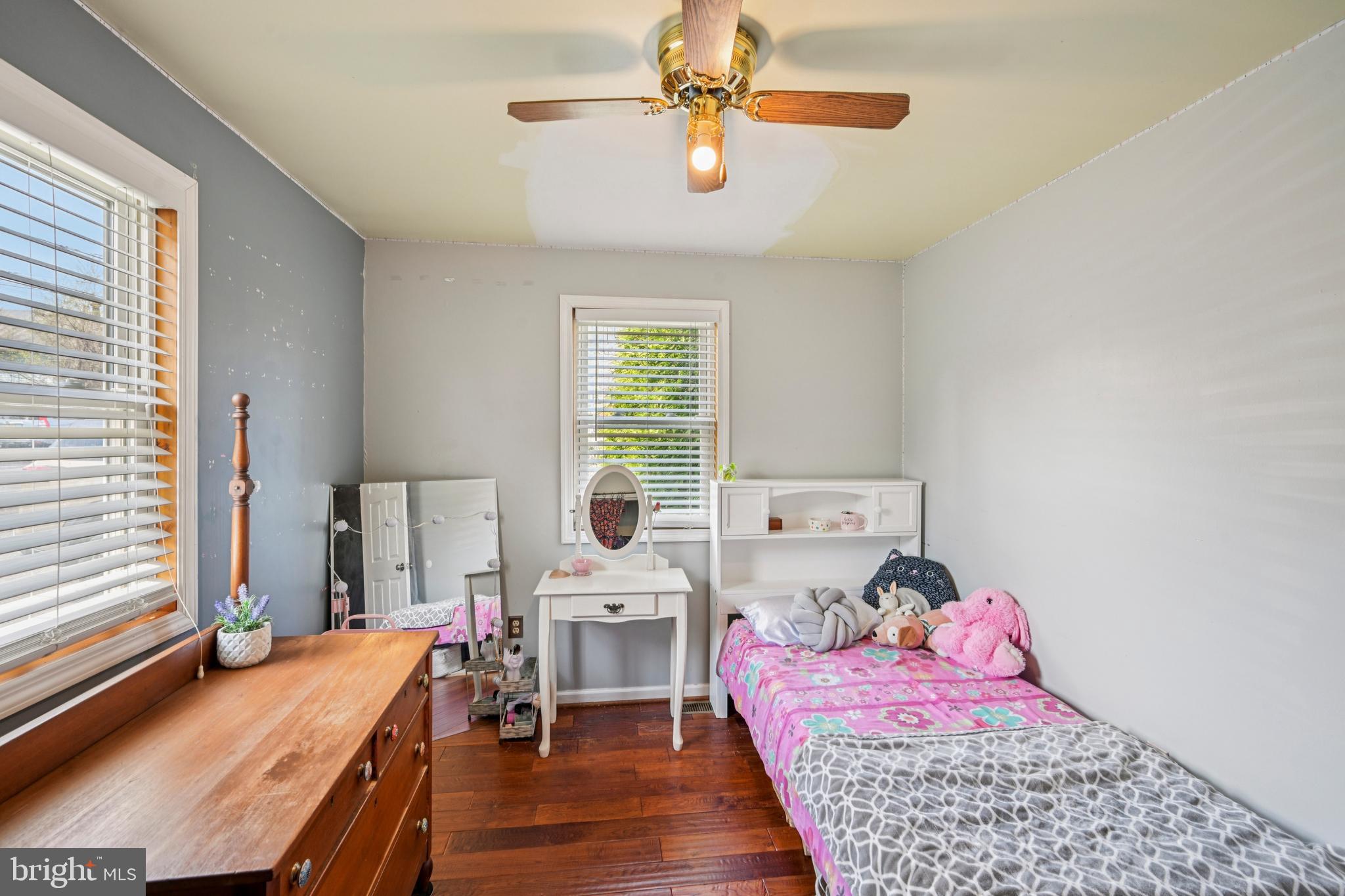 TREVOSE HGTS - Residential