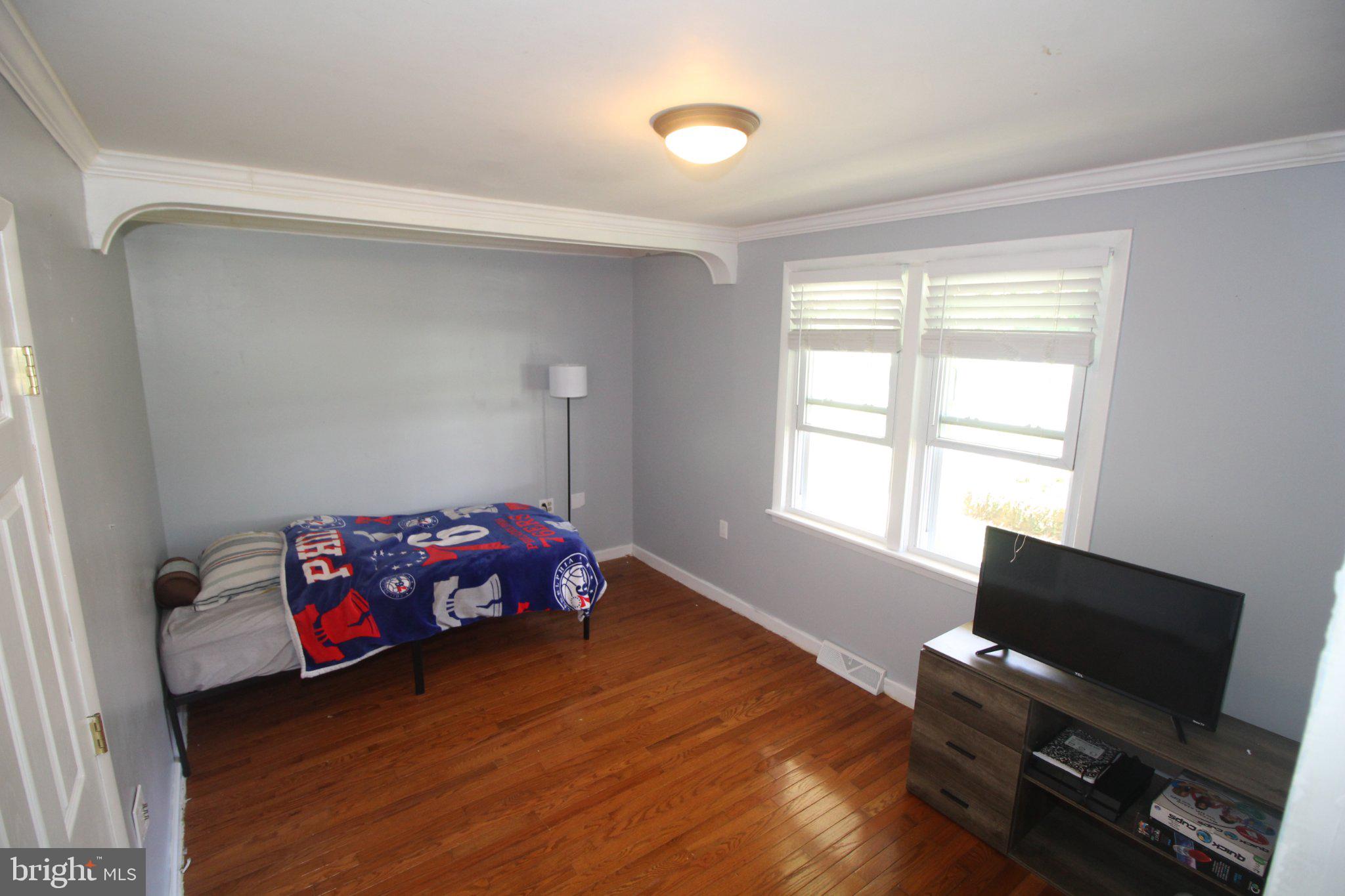 TREVOSE HGTS - Residential