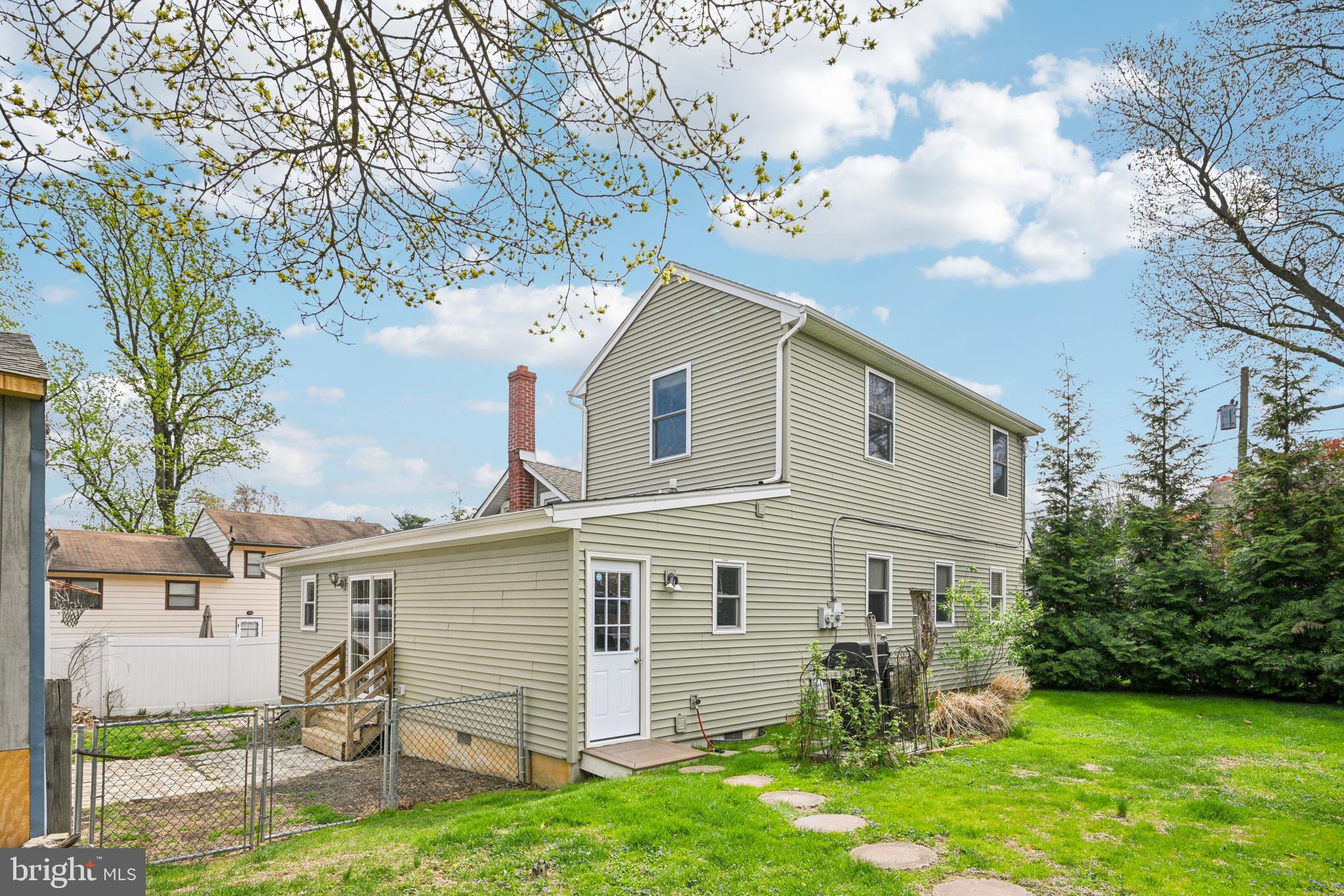 TREVOSE HGTS - Residential