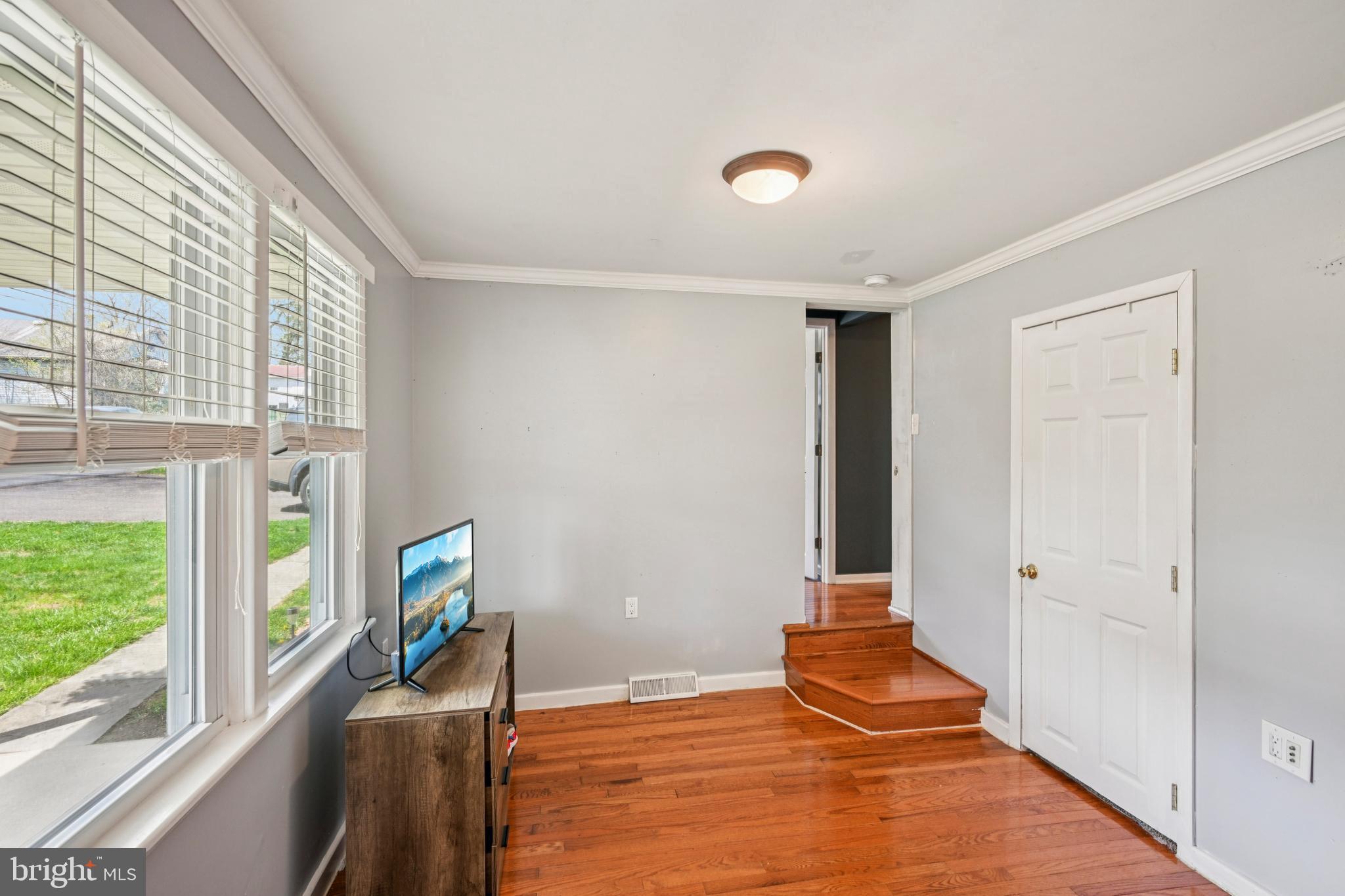 TREVOSE HGTS - Residential