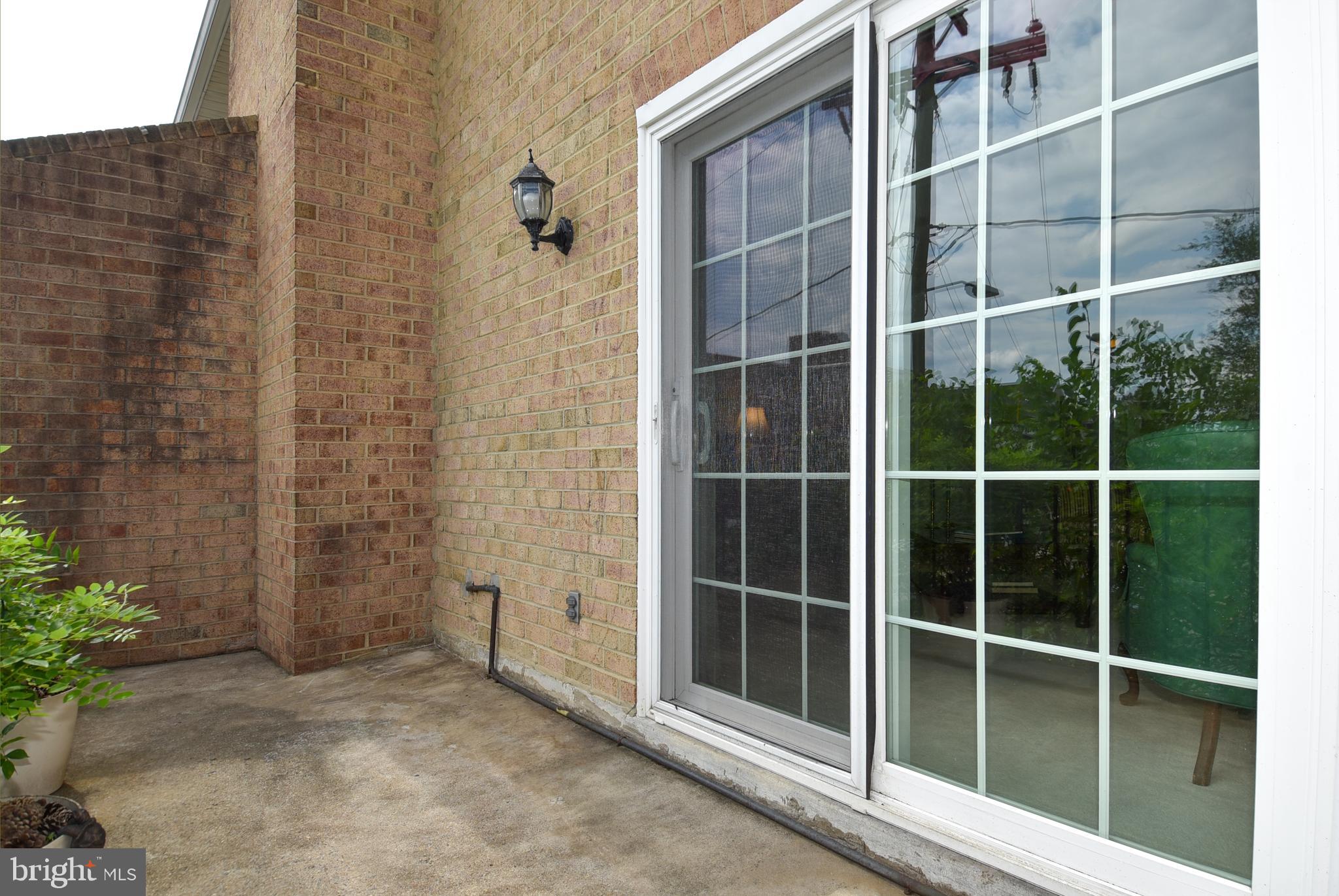 WESTHAMPTON MEWS - Residential