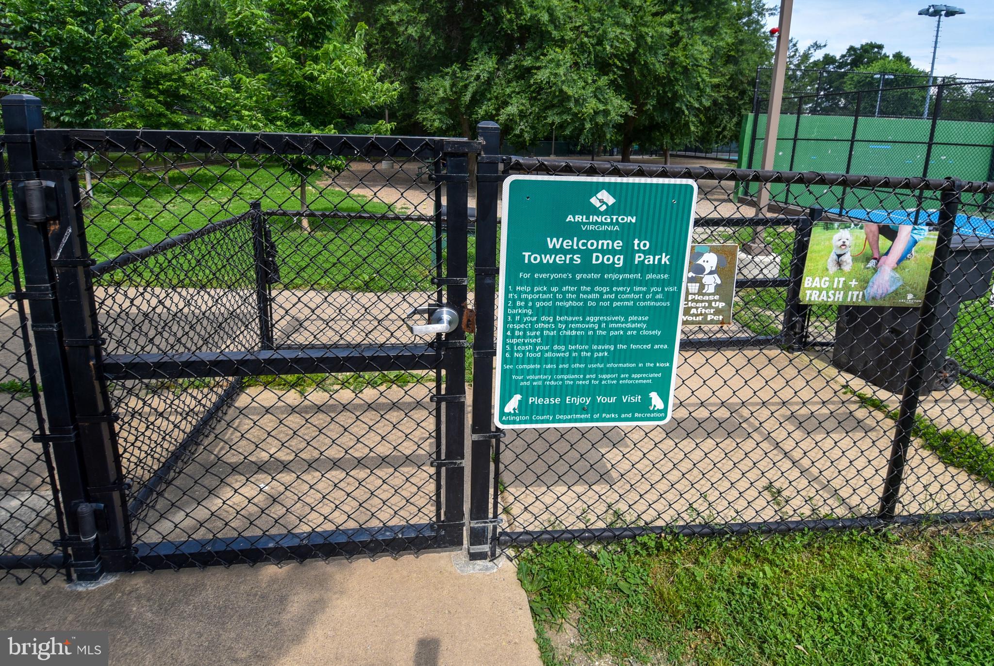 WESTHAMPTON MEWS - Residential