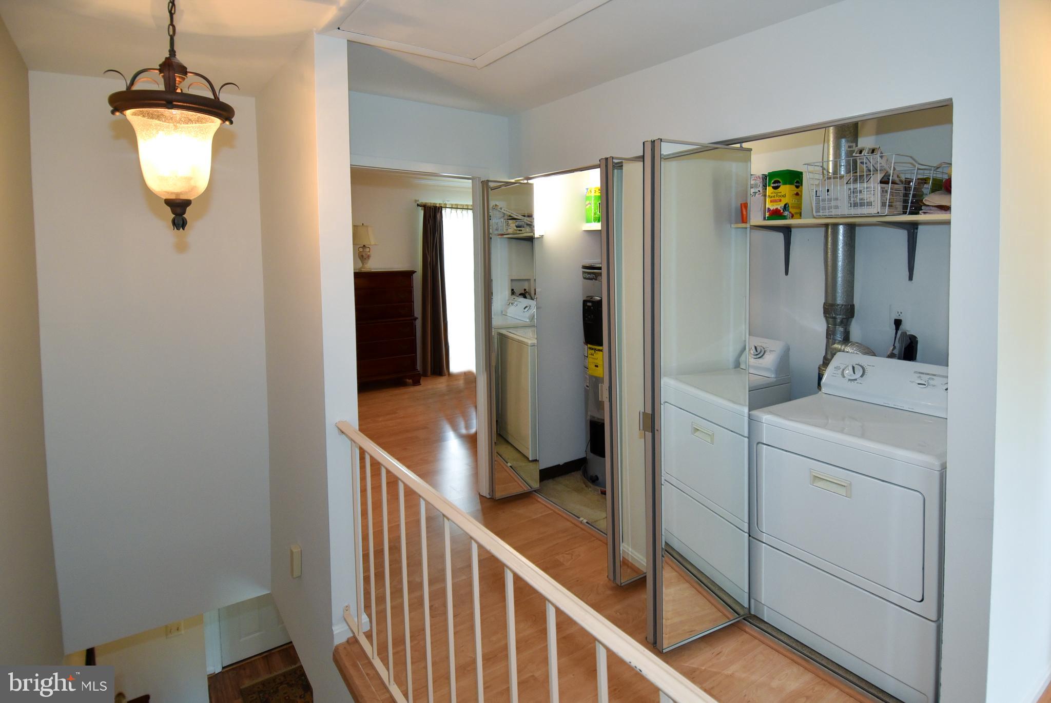 WESTHAMPTON MEWS - Residential