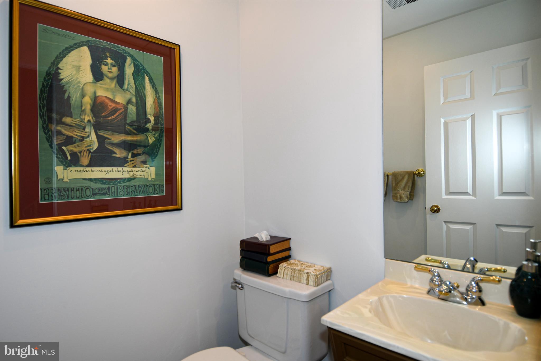 WESTHAMPTON MEWS - Residential