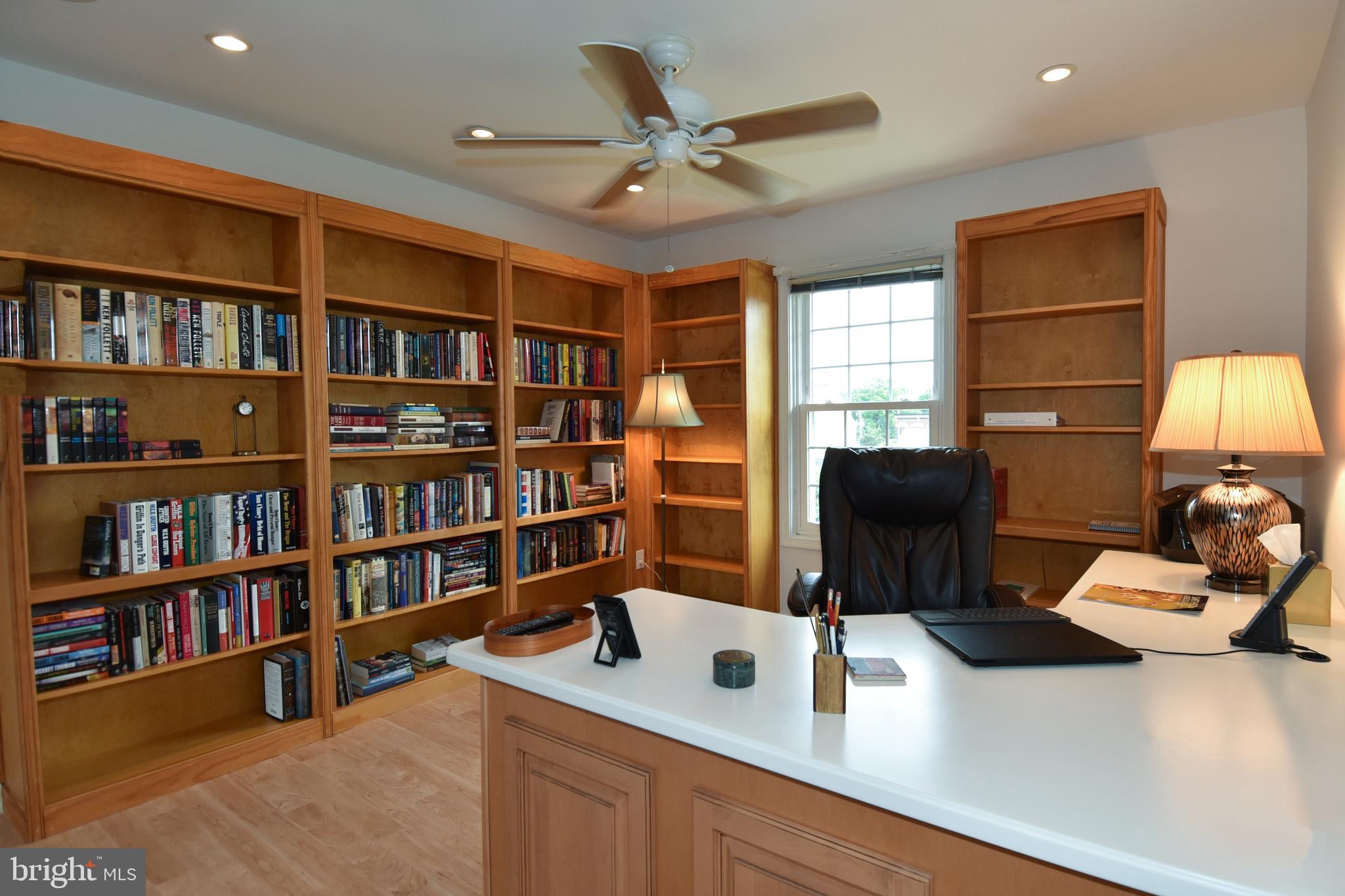 WESTHAMPTON MEWS - Residential