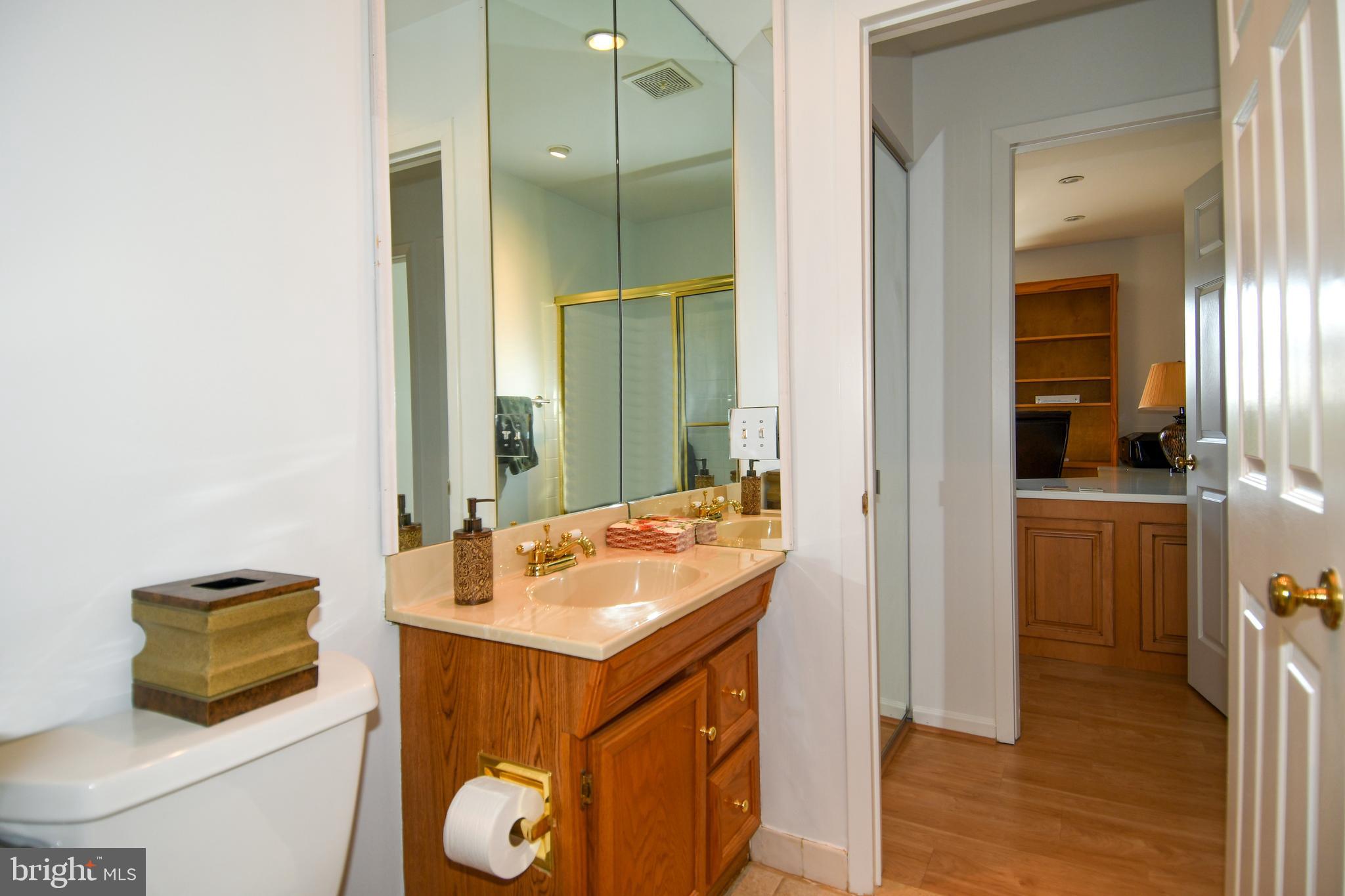 WESTHAMPTON MEWS - Residential