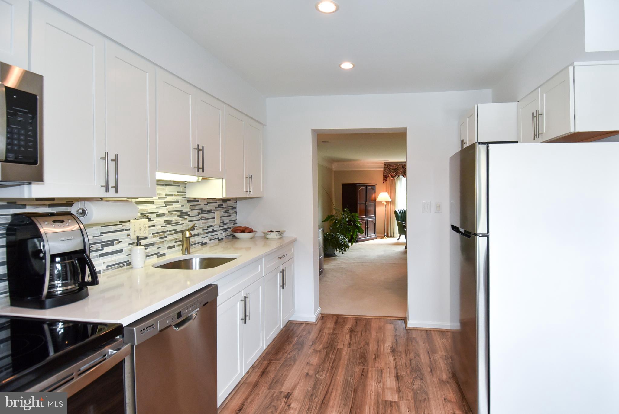 WESTHAMPTON MEWS - Residential