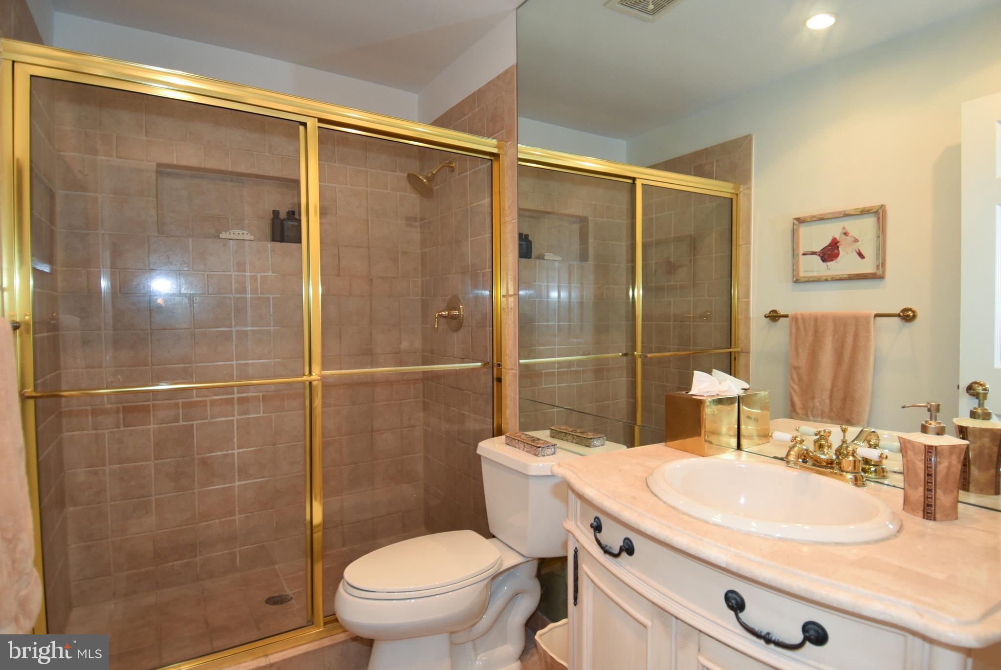 WESTHAMPTON MEWS - Residential