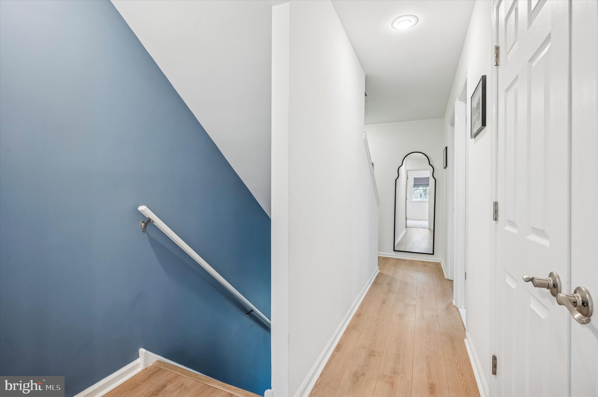 EAST FALLS - Residential