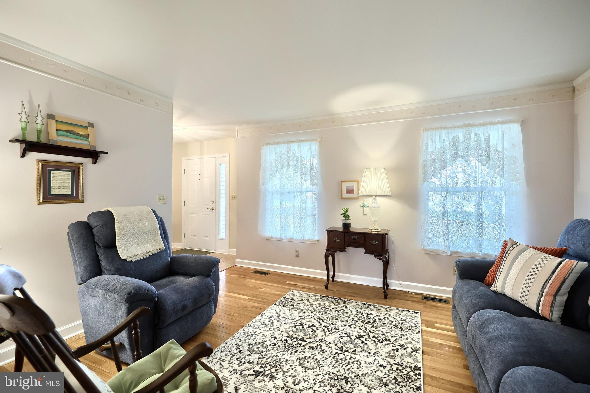 STRAWBERRY FIELDS - Residential