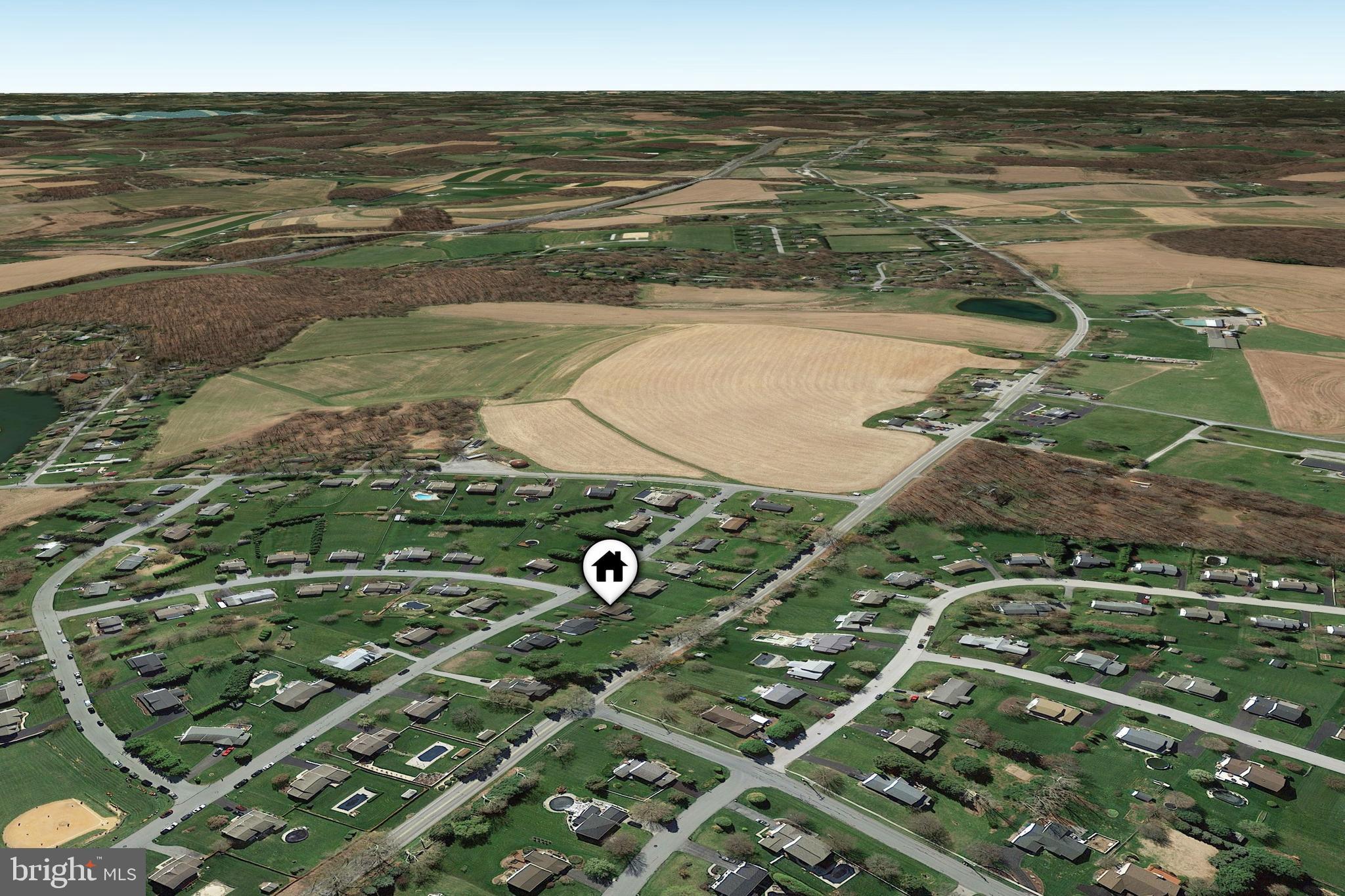 STRAWBERRY FIELDS - Residential