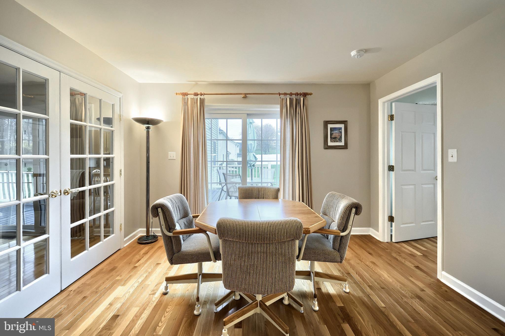 STRAWBERRY FIELDS - Residential