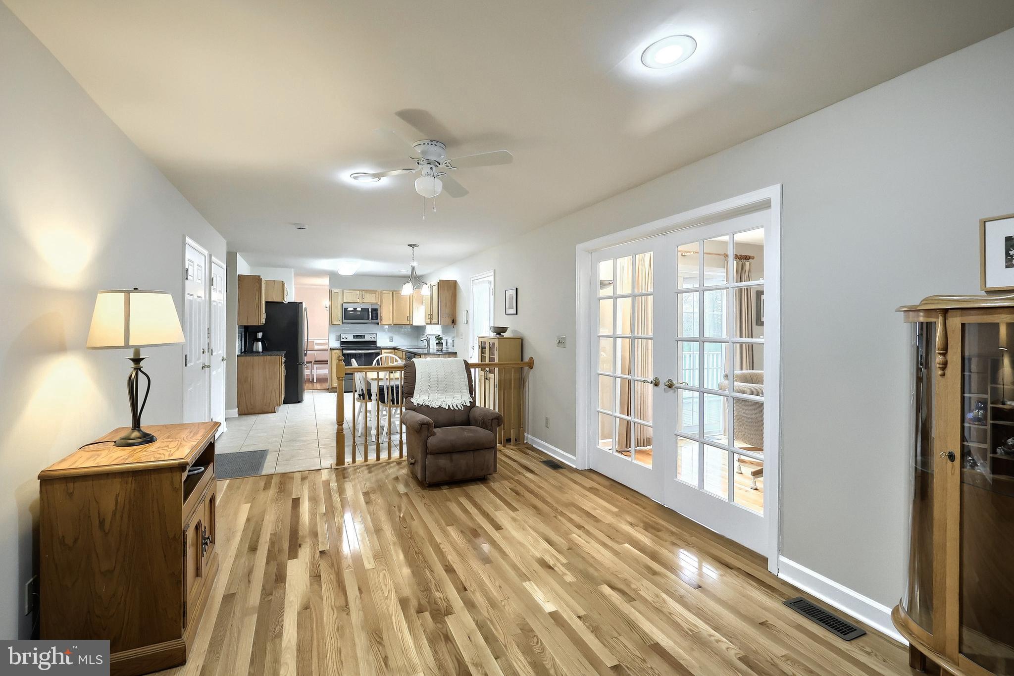 STRAWBERRY FIELDS - Residential