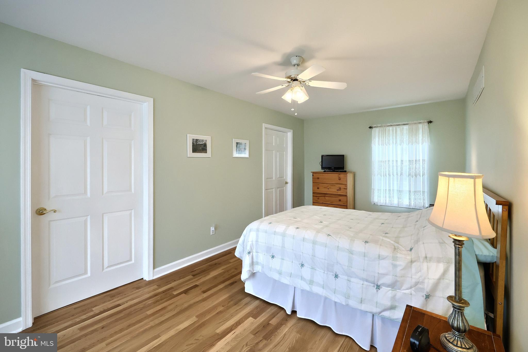 STRAWBERRY FIELDS - Residential