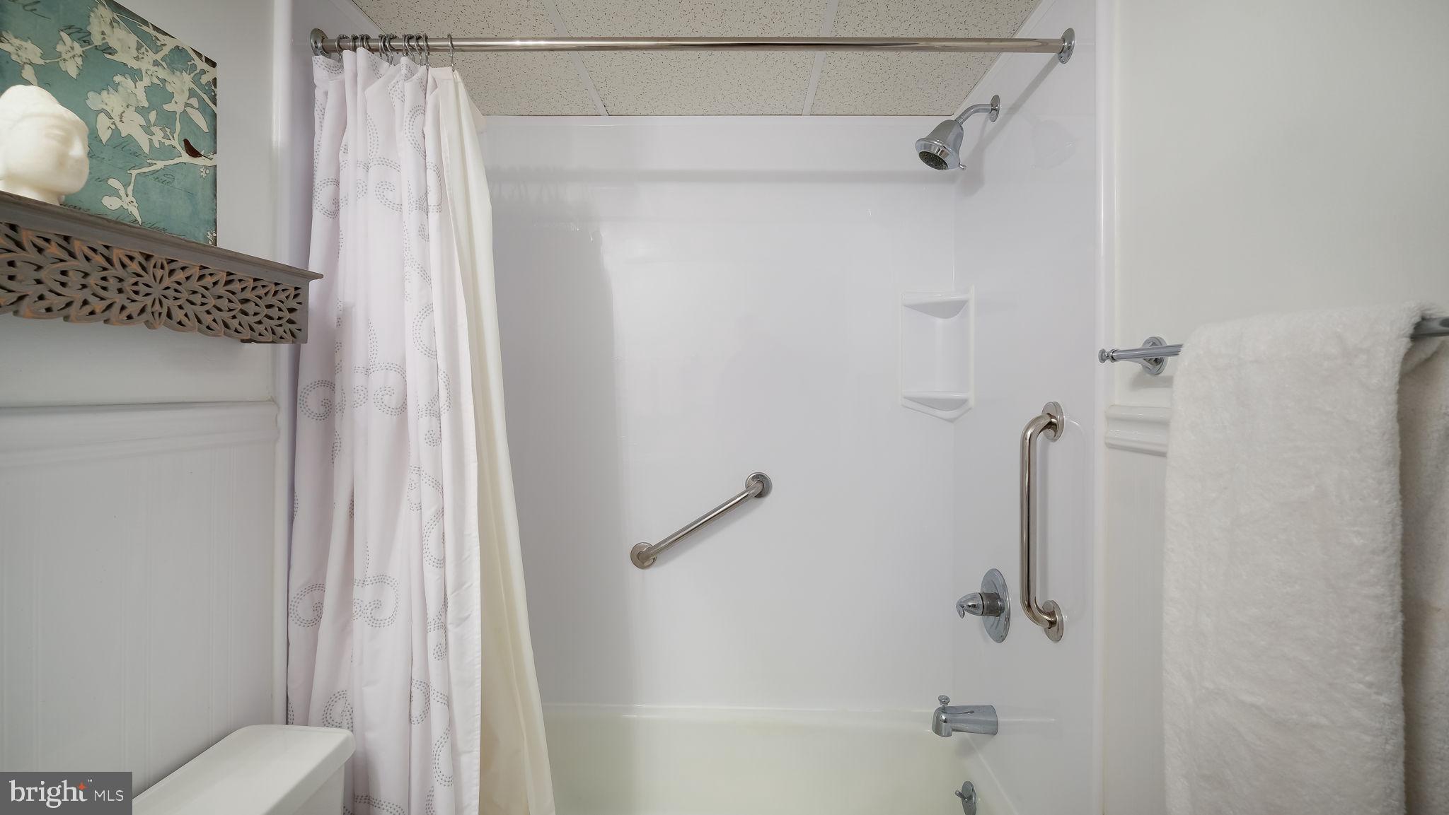 LAFAYETTE GREEN - Residential