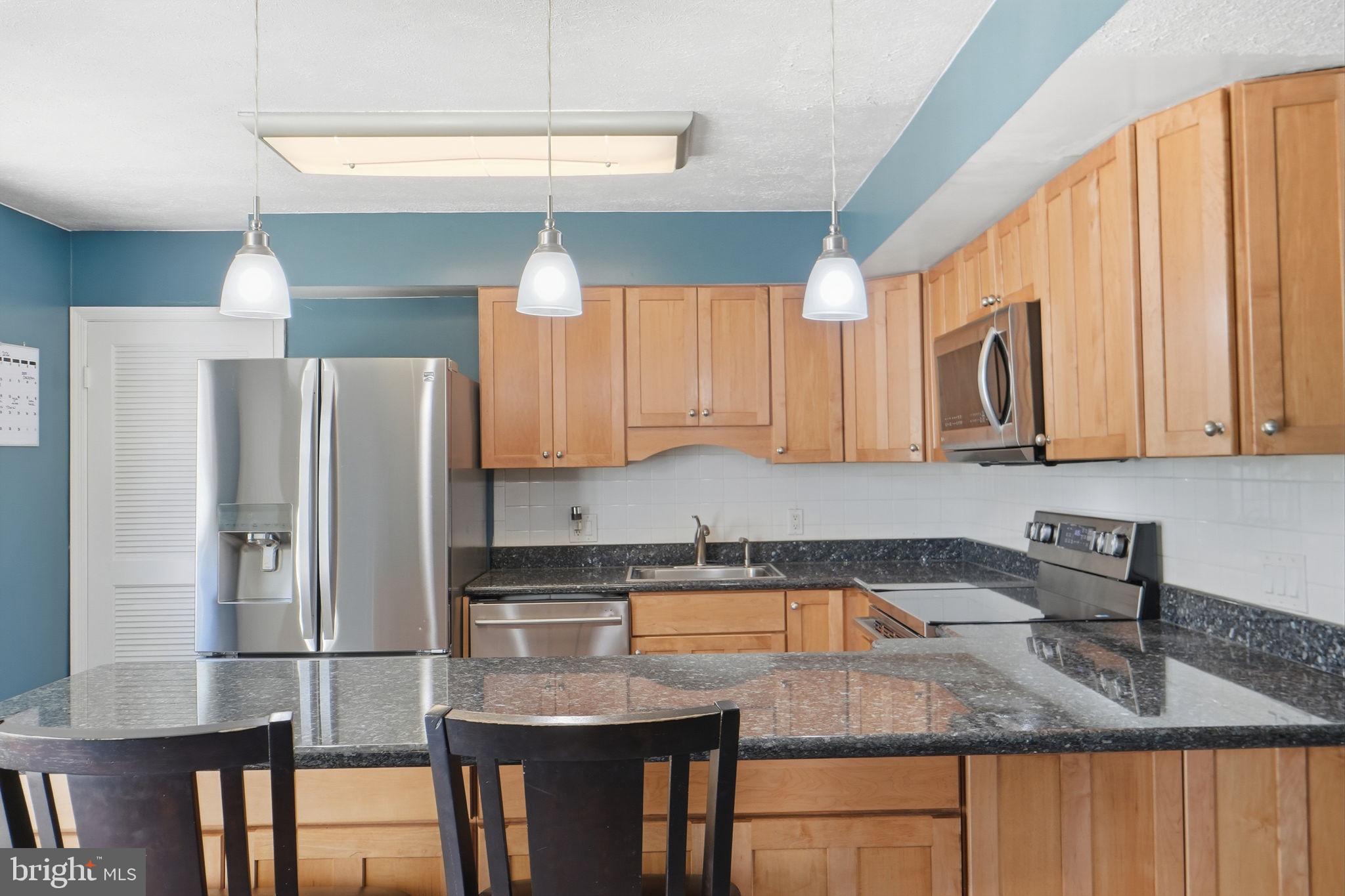 NORTHVIEW AT LAKE VILLAGE - Residential