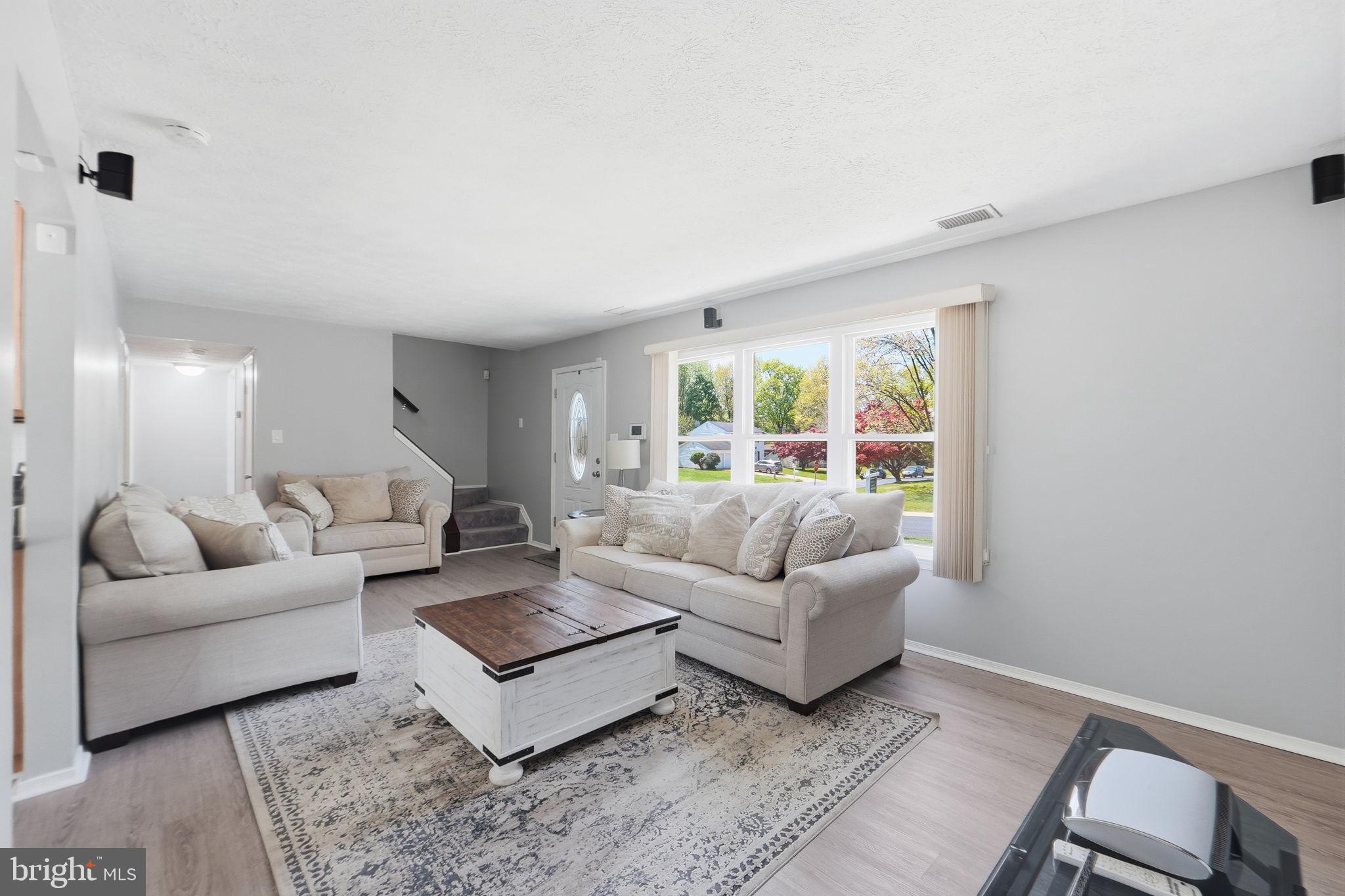 NORTHVIEW AT LAKE VILLAGE - Residential